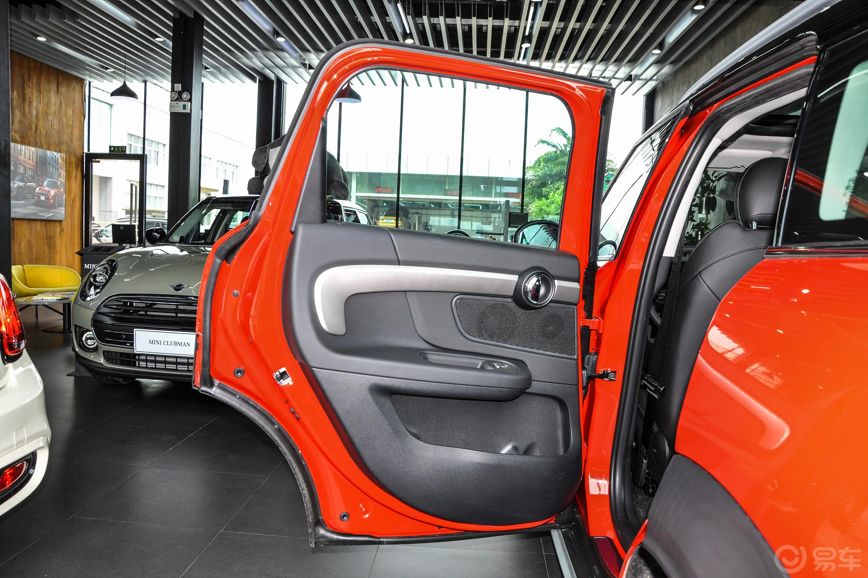 MINI COUNTRYMAN2.0T COOPER S驾驶员侧后车门