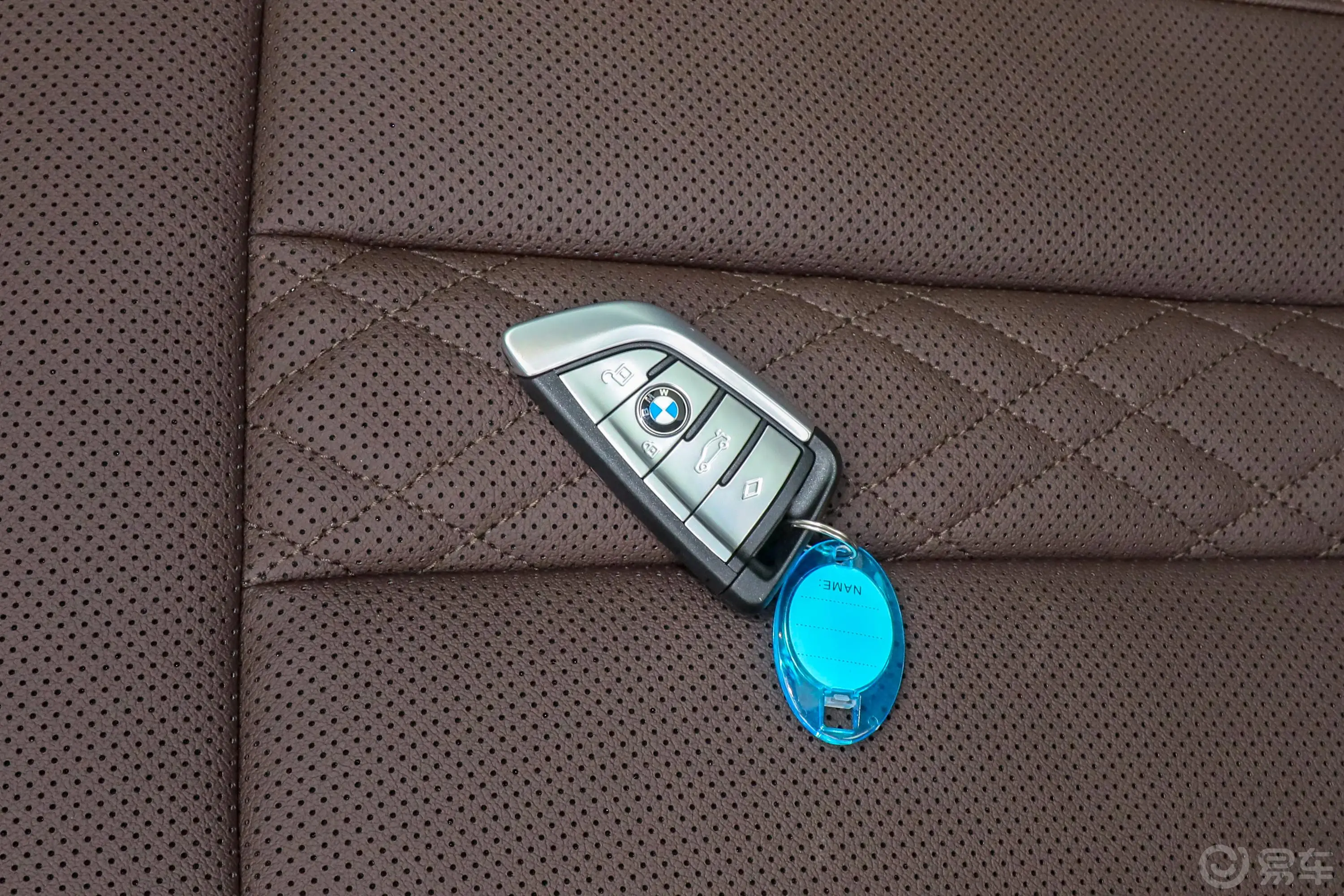 宝马5系525Li M运动套装钥匙正面