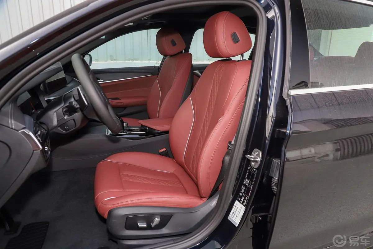 宝马5系530Li xDrive M运动套装驾驶员座椅