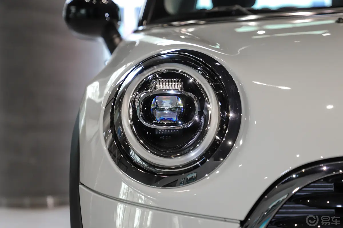 MINI1.5T COOPER 经典派 五门版外观