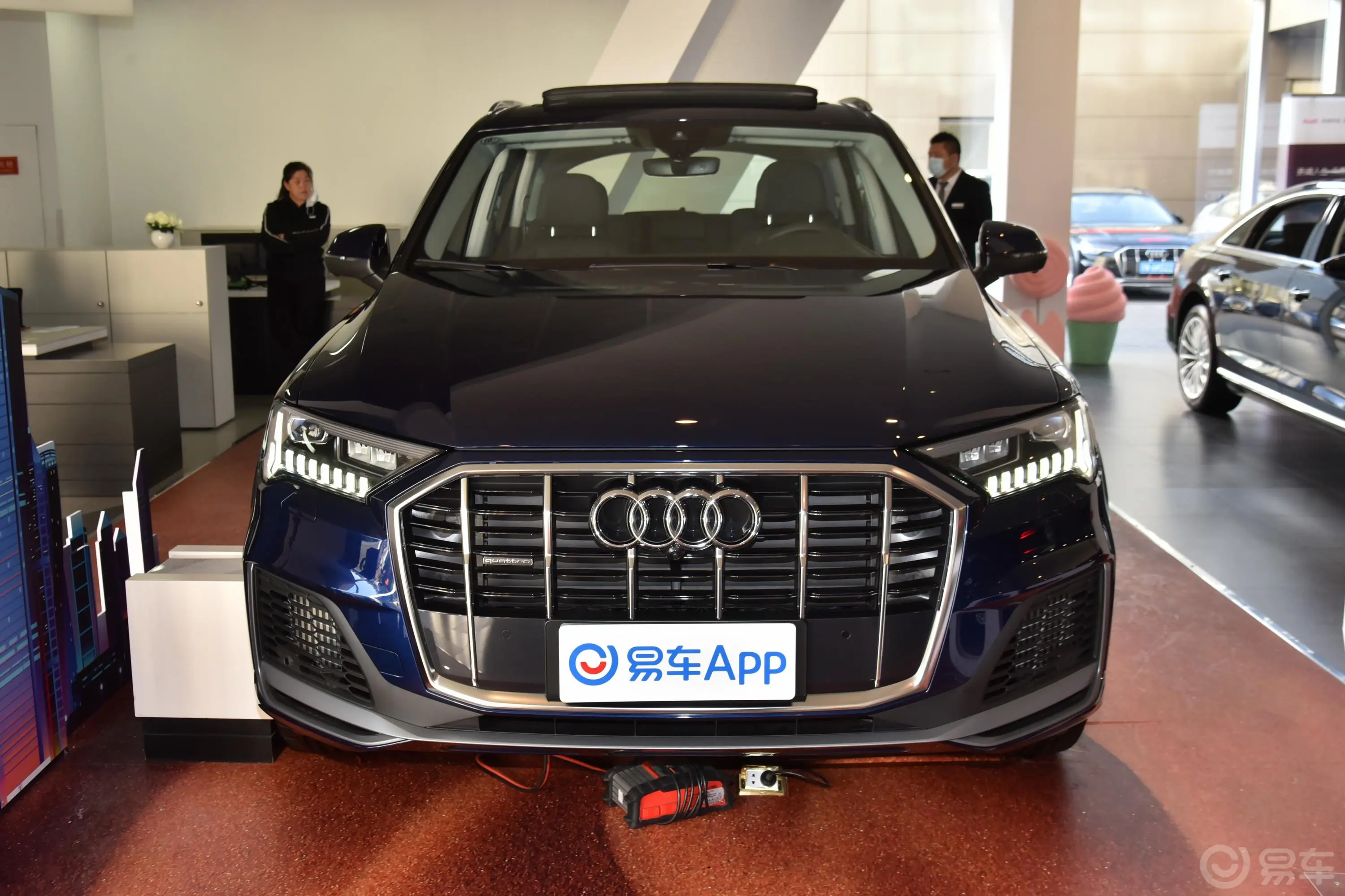 奥迪Q755 TFSI quattro S line 运动型外观