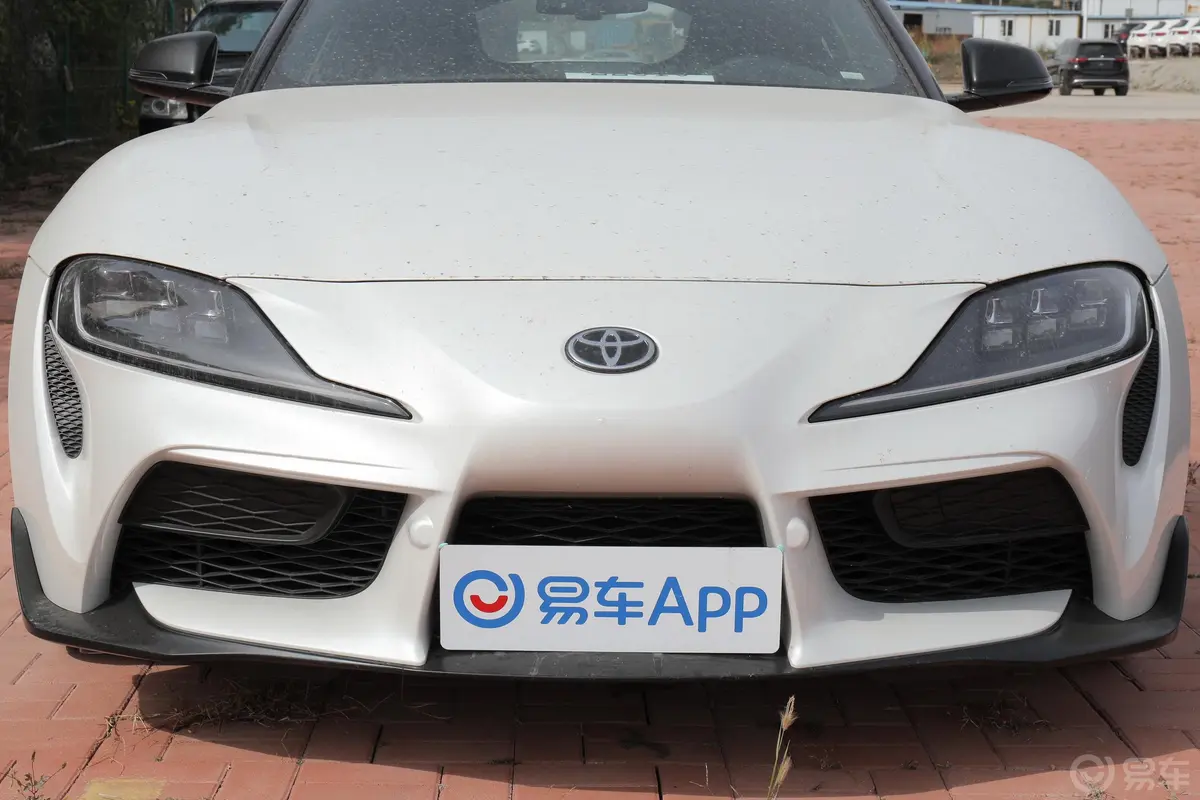 SUPRAGR SUPRA 3.0T 标准型外观