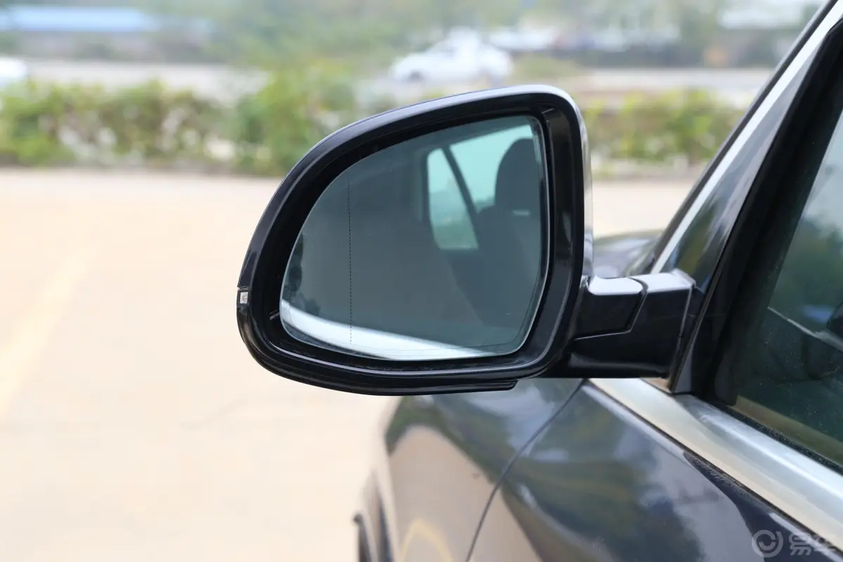 宝马X5(进口)xDrive40i M运动套装后视镜镜面