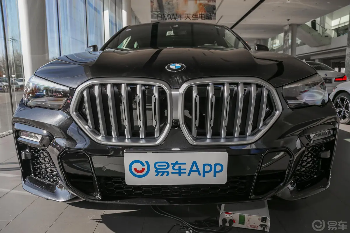 宝马X6xDrive30i M运动套装外观