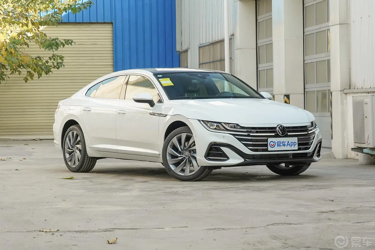 一汽-大众CC330TSI 上市特别版后视镜镜面