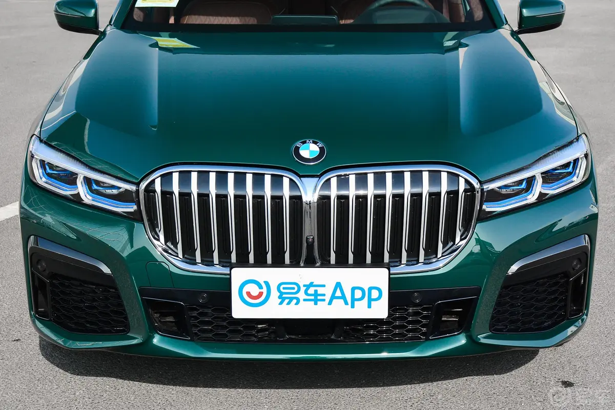 宝马7系改款 740Li xDrive 行政型 M运动套装外观