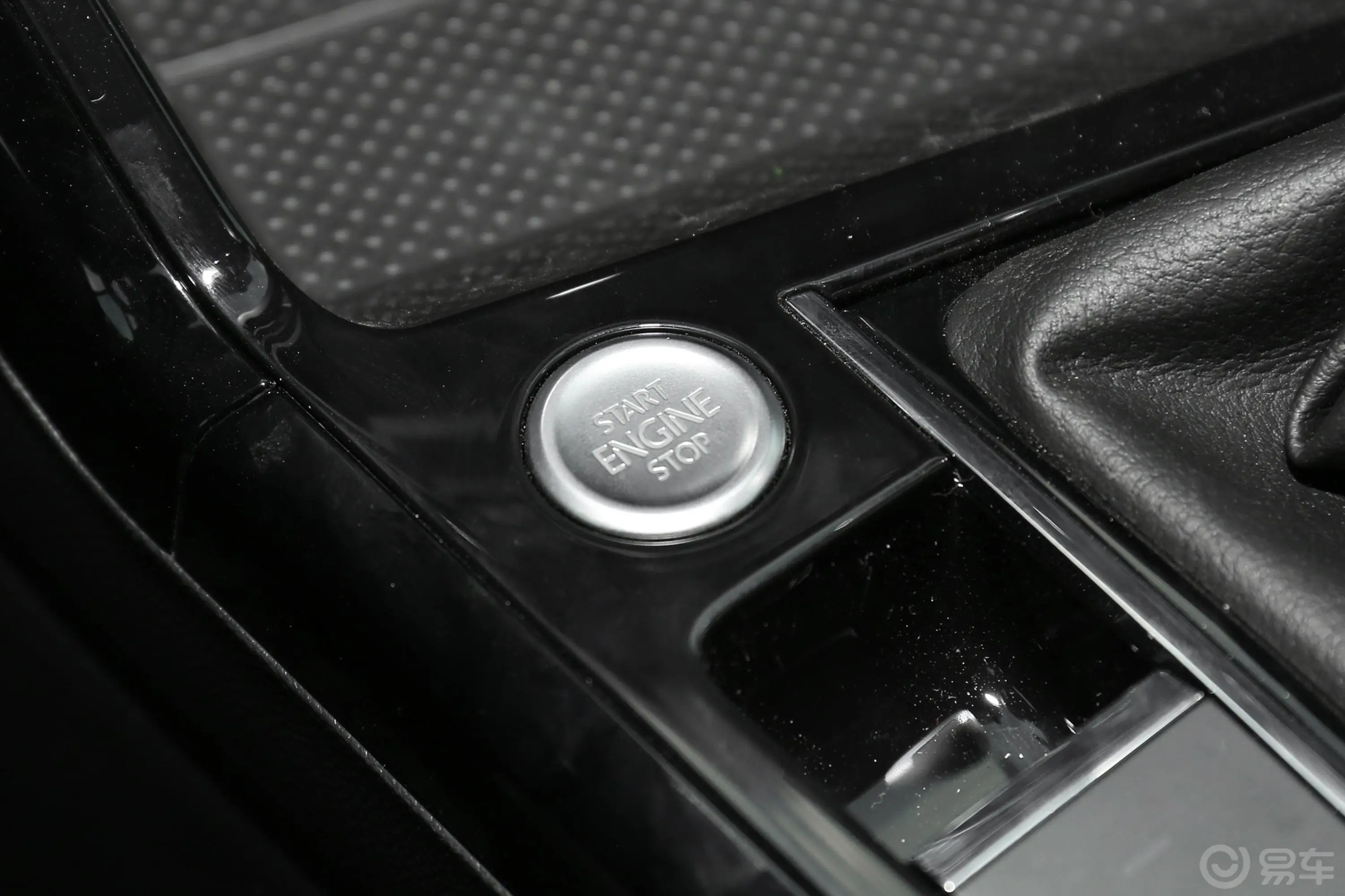 帕萨特 插电混动改款 430PHEV 混动豪华版钥匙孔或一键启动按键