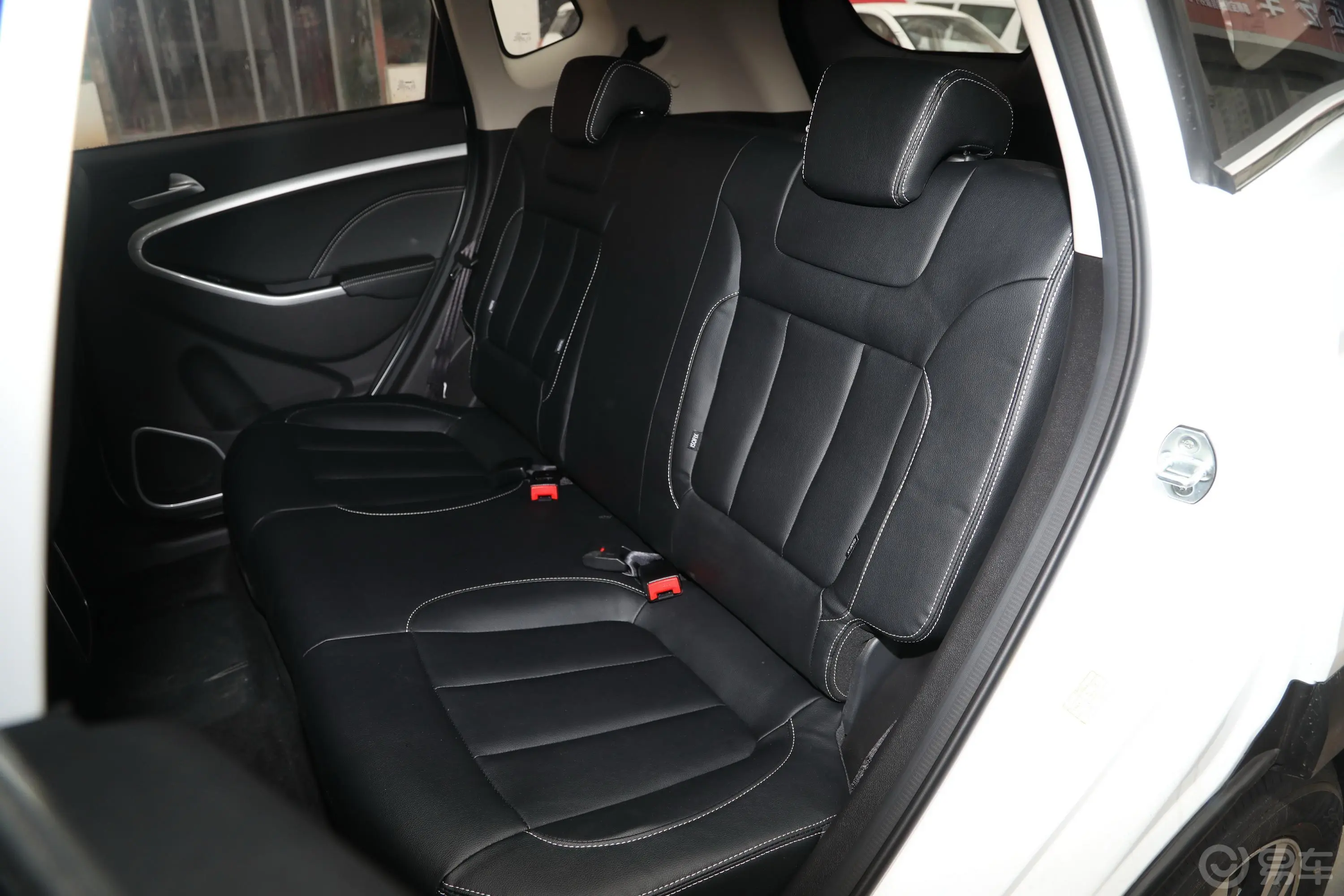 博骏改款 运动版 1.5L CVT 舒适型后排座椅