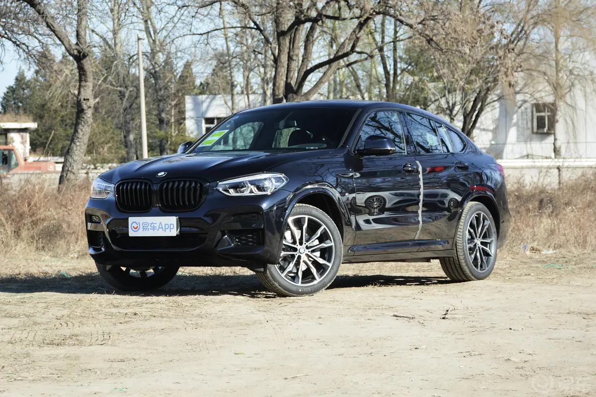 宝马X4xDrive 25i M运动曜夜套装外观