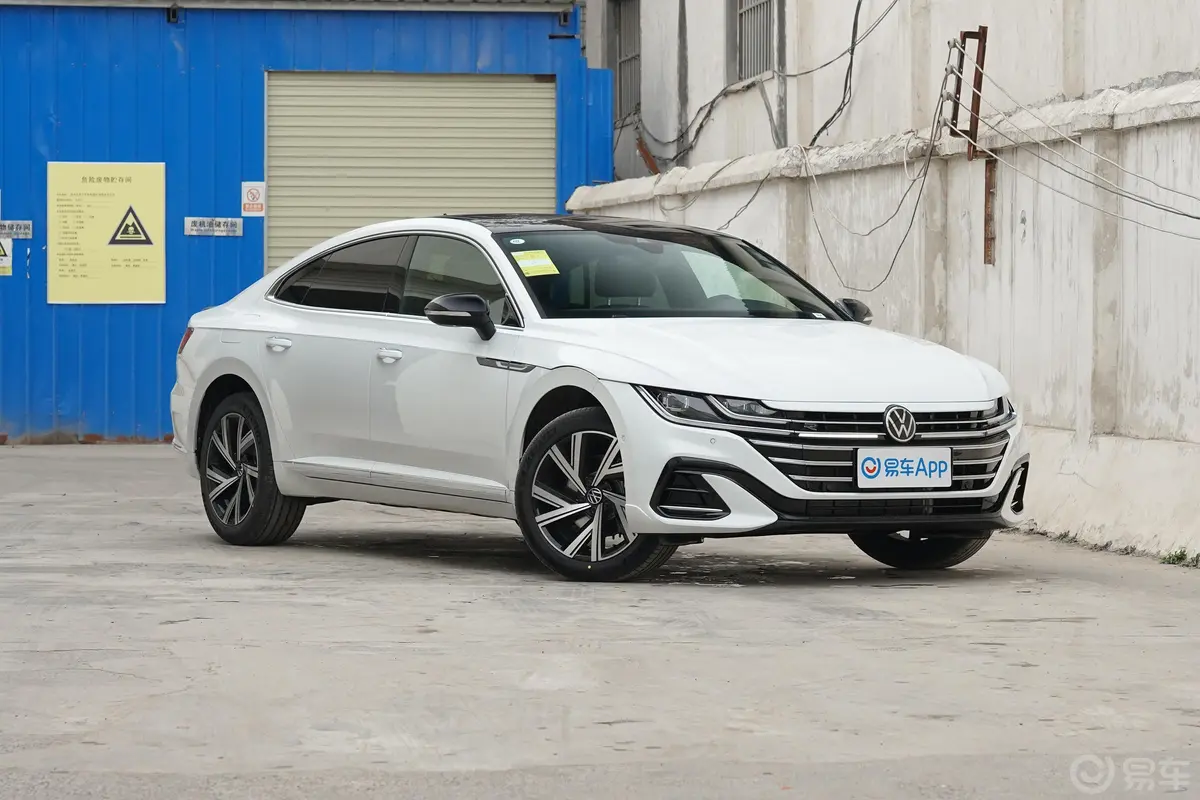 一汽-大众CC380TSI 夺目版外观