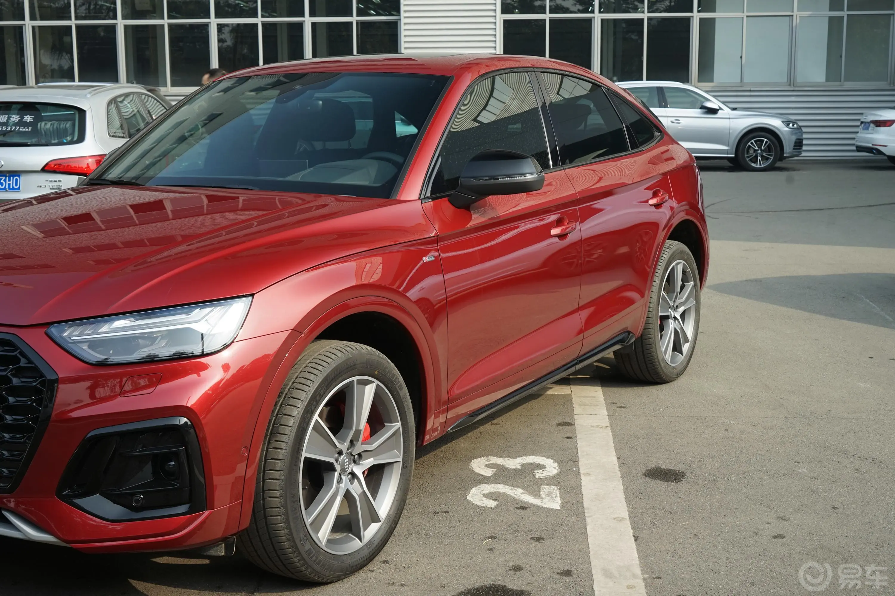 奥迪Q5L Sportback45 TFSI 豪华型外观