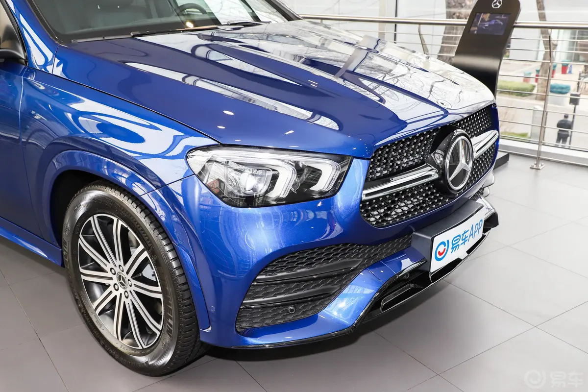 奔驰GLE轿跑GLE 350 4MATIC 轿跑SUV 豪华型外观