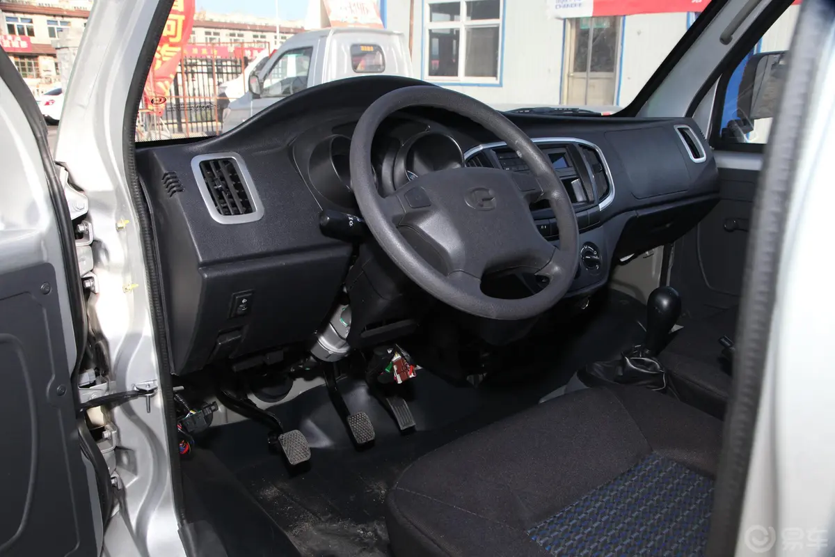 福瑞达K21轻卡 1.5L 手动 单排厢货 标准型驾驶位区域