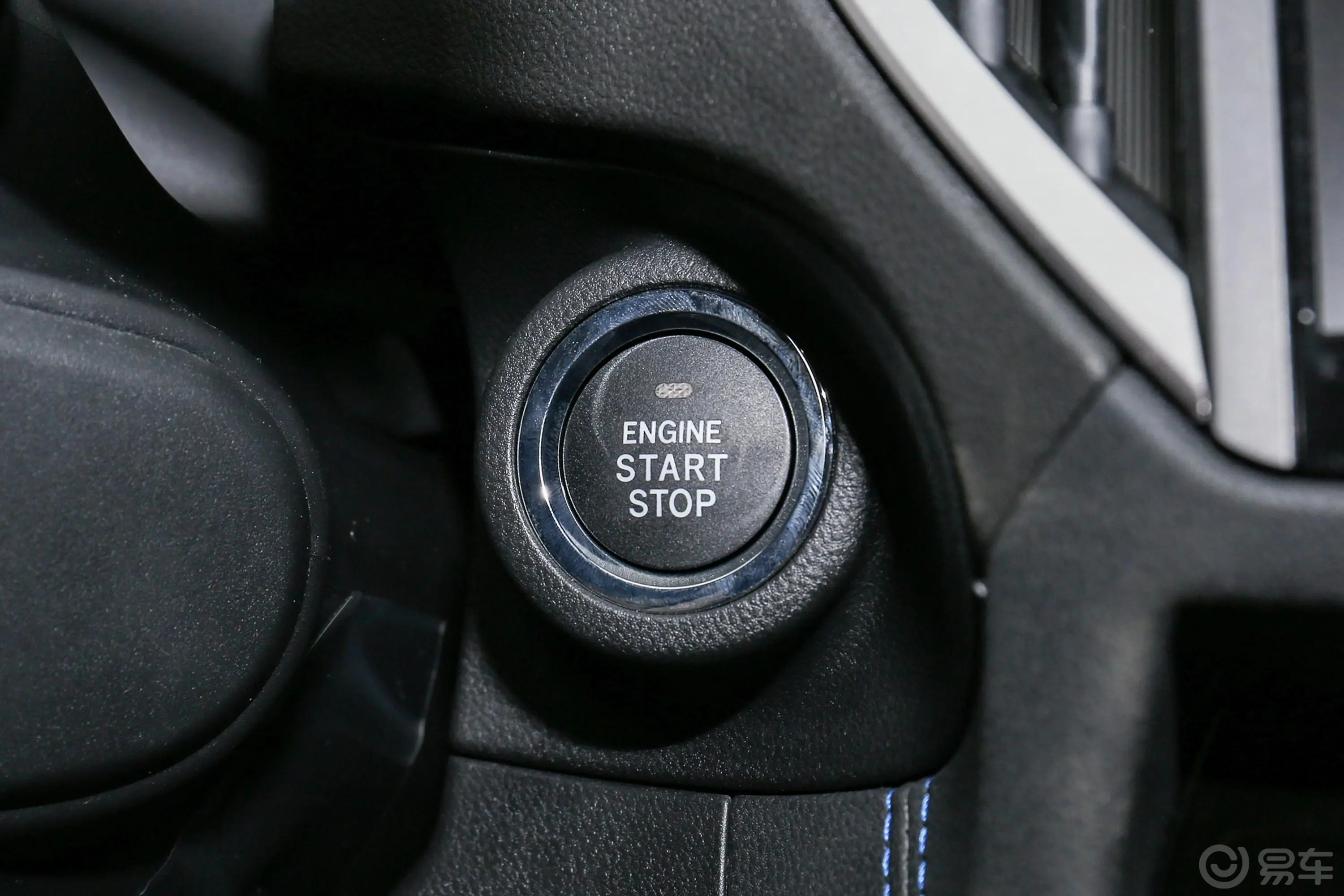 斯巴鲁XV2.0i 智擎旗舰版EyeSight钥匙孔或一键启动按键