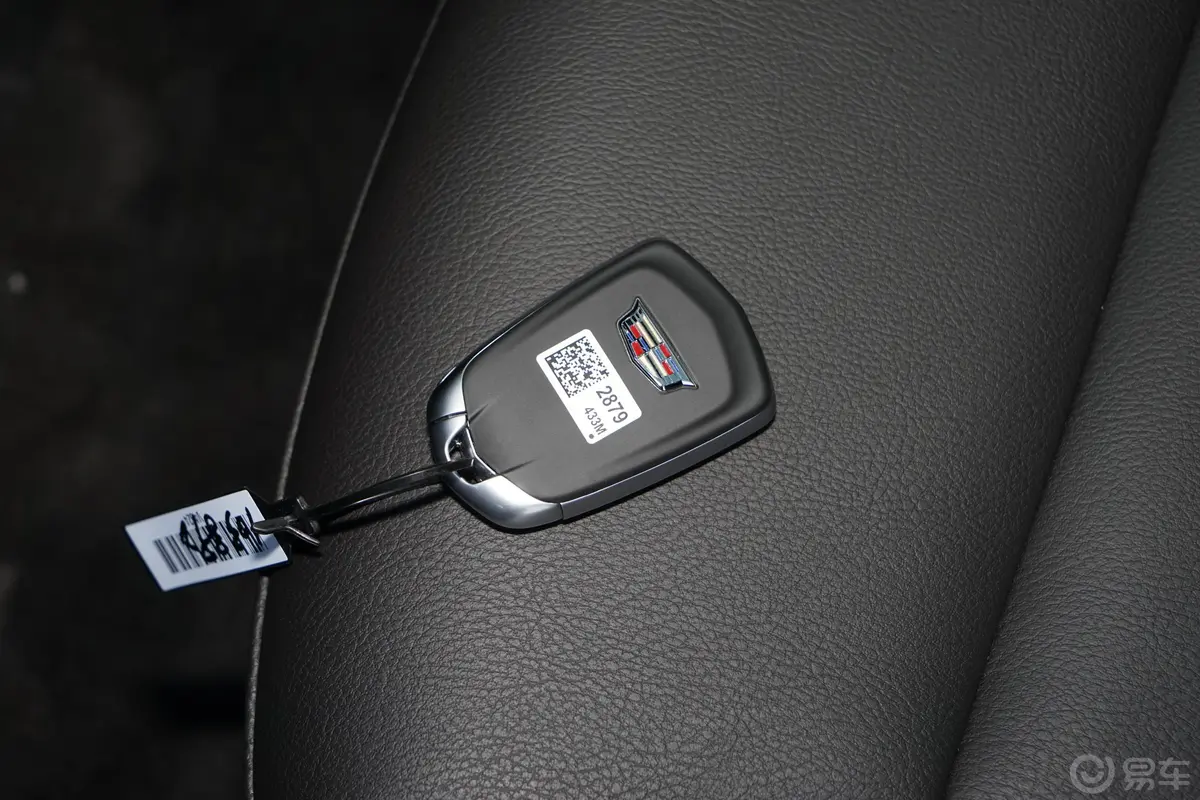 凯迪拉克XT5轻混 2.0T 两驱豪华型钥匙正面