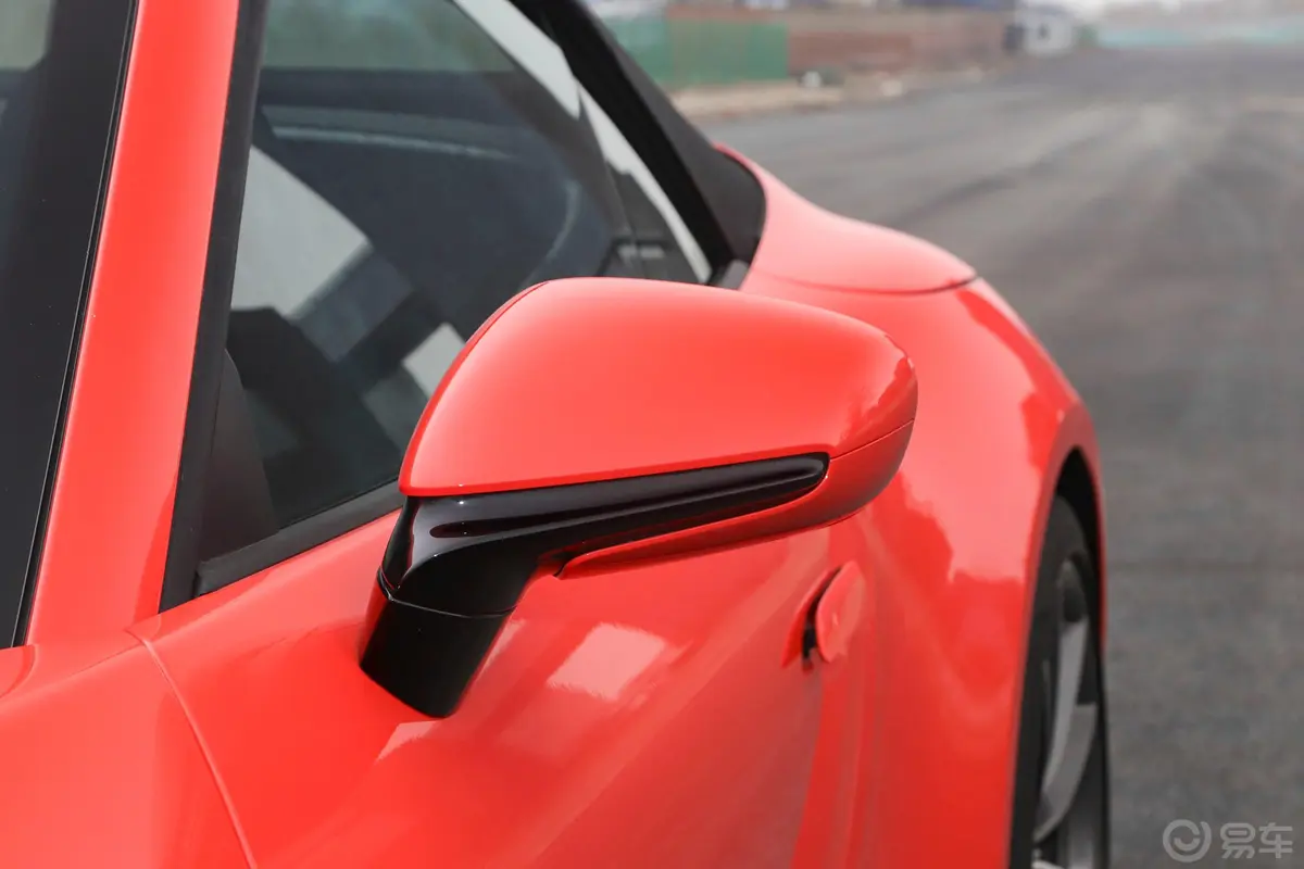 保时捷911Carrera Cabriolet 3.0T主驾驶后视镜背面