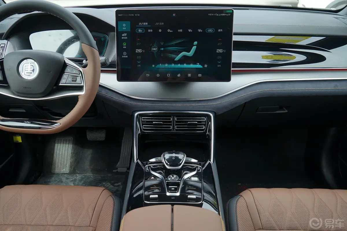 唐新能源EV 四驱 高性能版 尊荣型中控台整体