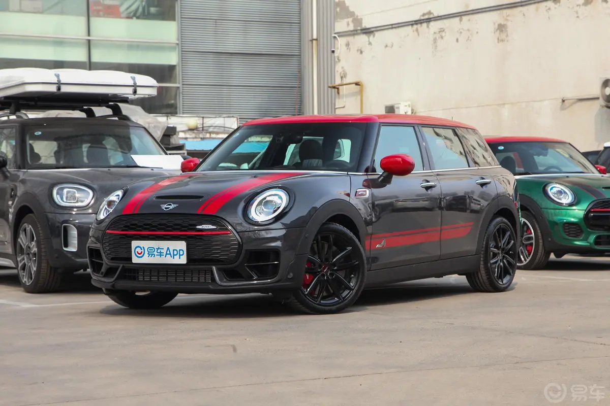 MINI JCW CLUBMAN2.0T JOHN COOPER WORKS ALL-IN侧前45度车头向左水平