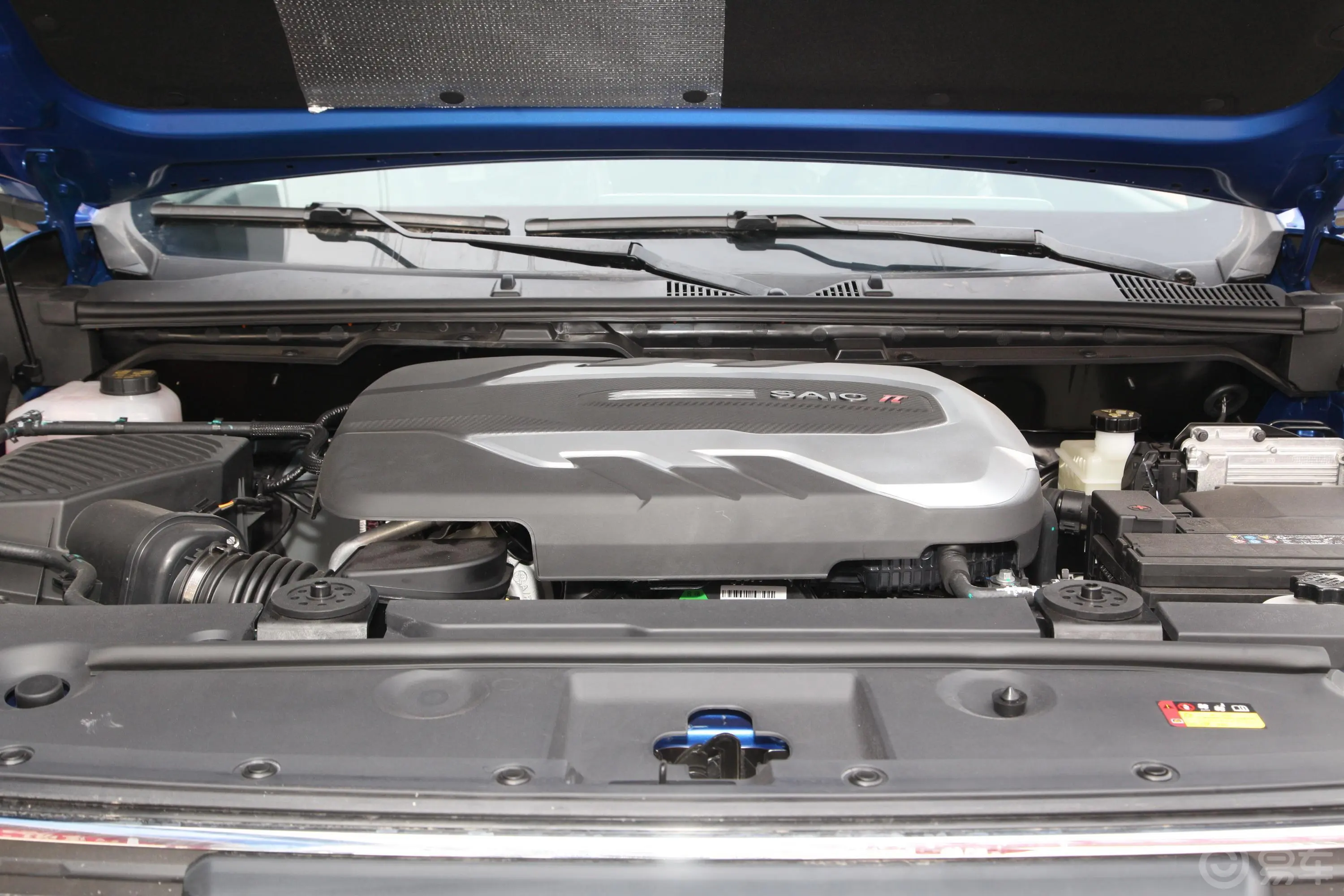 大通T902.0T 自动两驱单增压标箱高底盘舒享型 柴油发动机特写
