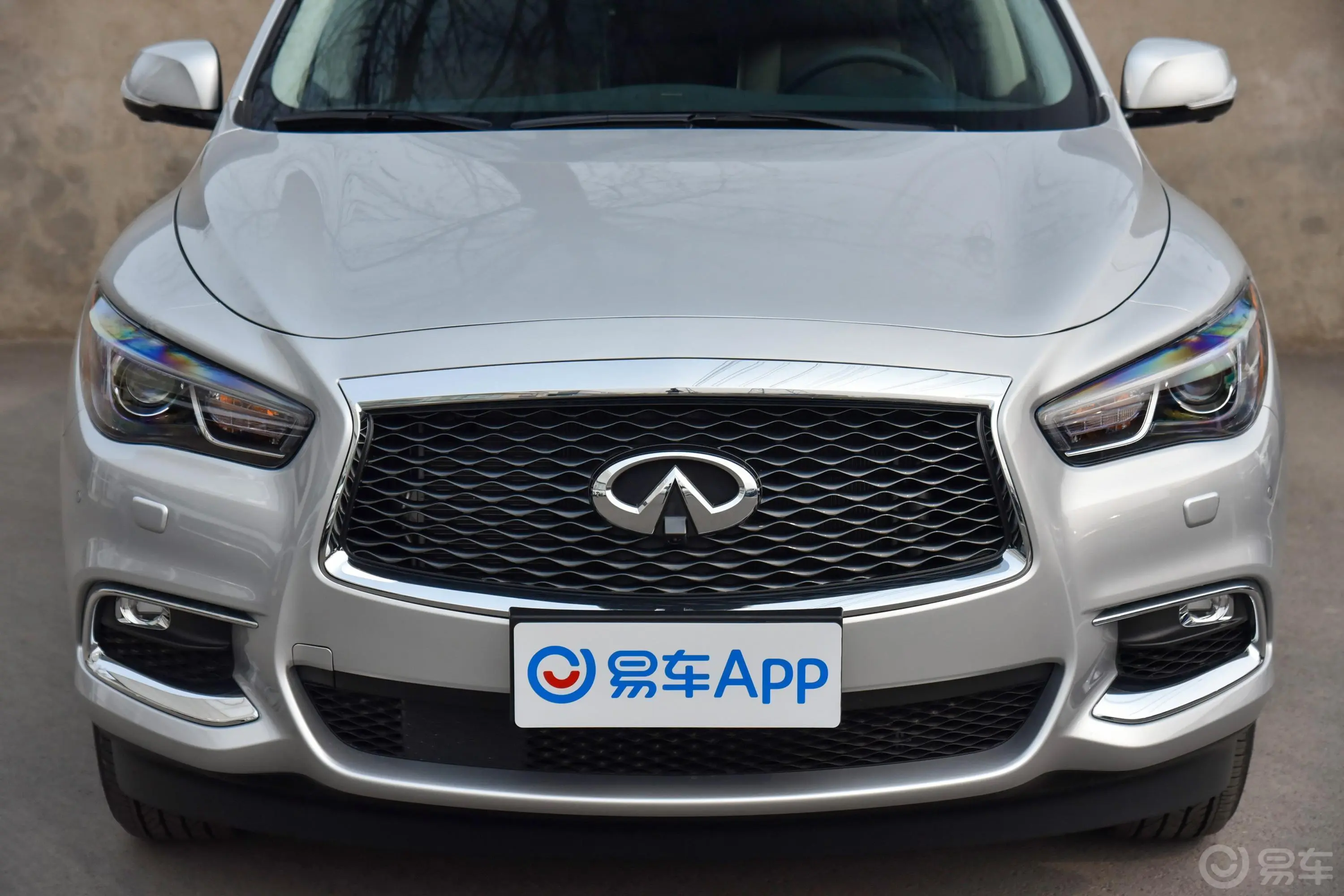 英菲尼迪QX60(进口)2.5 S/C Hybrid 两驱 卓越版外观