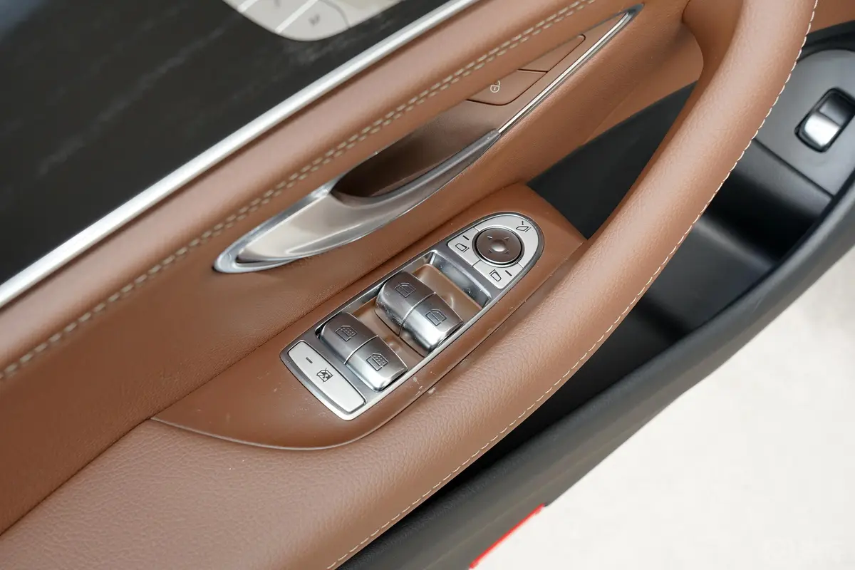 奔驰E级改款 E 300 L 运动尊贵型车窗调节整体