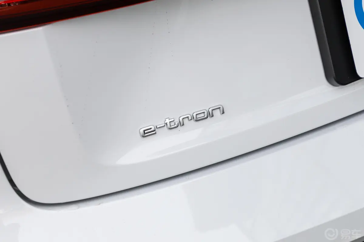 奥迪e-tron(进口)Sportback 55 quattro 臻选型外观