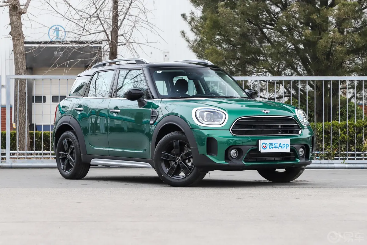 MINI COUNTRYMAN1.5T COOPER外观