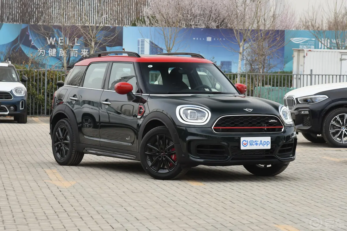 MINI JCW COUNTRYMAN2.0T JOHN COOPER WORKS外观