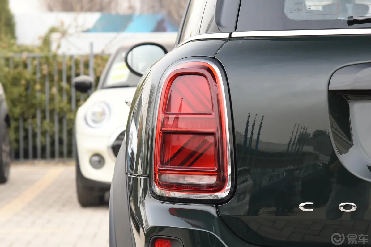 MINI JCW COUNTRYMAN2.0T JOHN COOPER WORKS外观