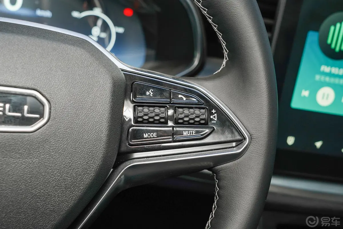 天美汽车ET5智健合一版520km右侧方向盘功能按键