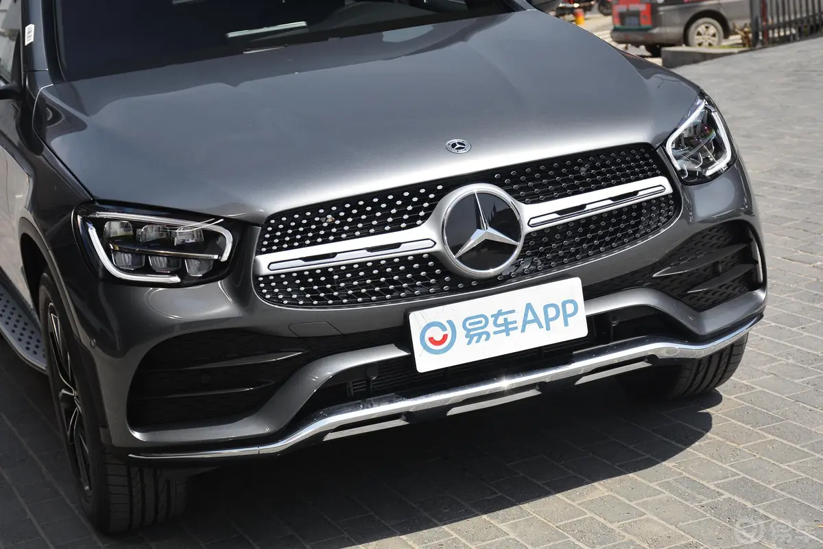 奔驰GLCGLC 300 L 4MATIC 动感型外观