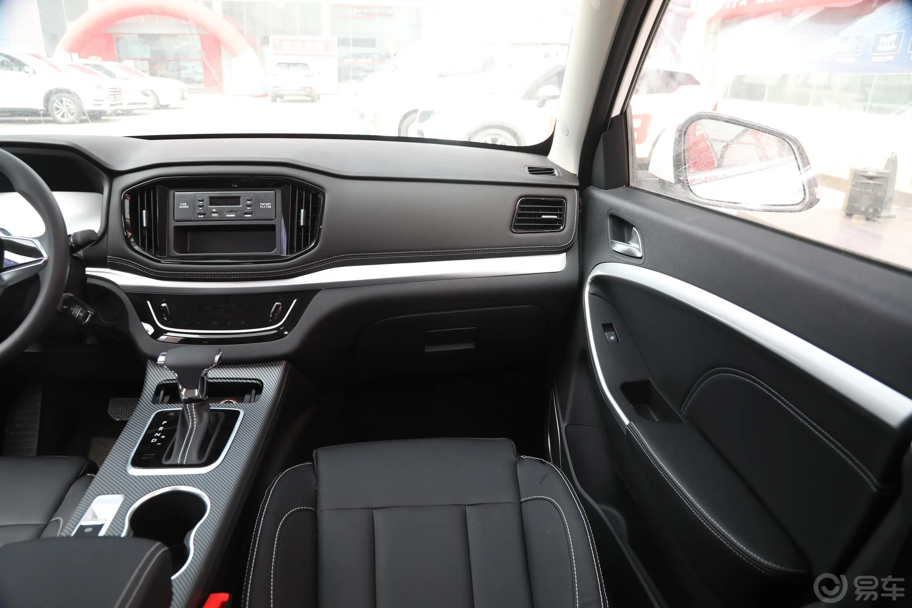 博骏改款2 运动版 1.5L CVT 舒适型副驾驶位区域