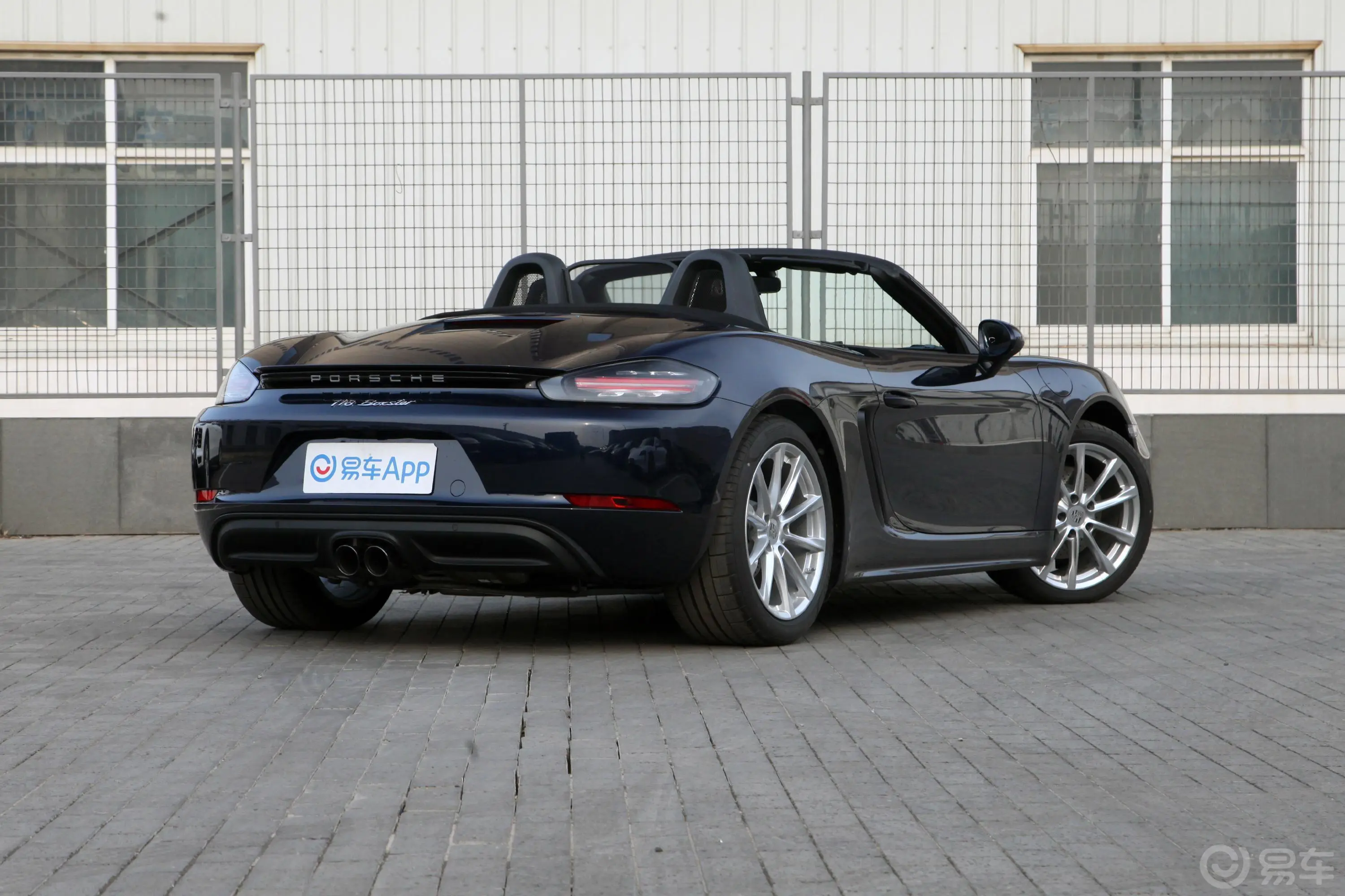 保时捷718Boxster 2.0T外观