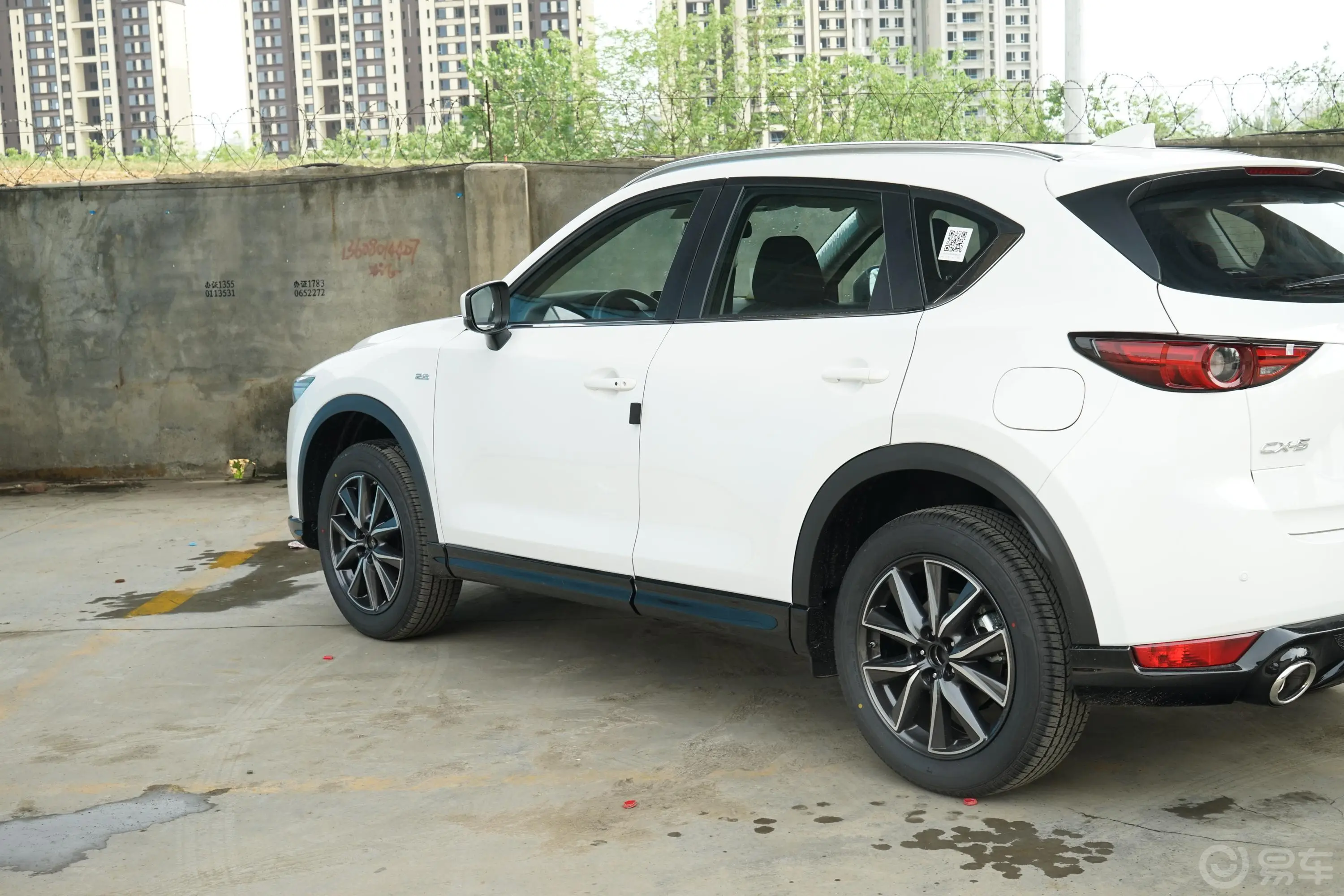 马自达CX-52.5L 手自一体 两驱 智慧型外观