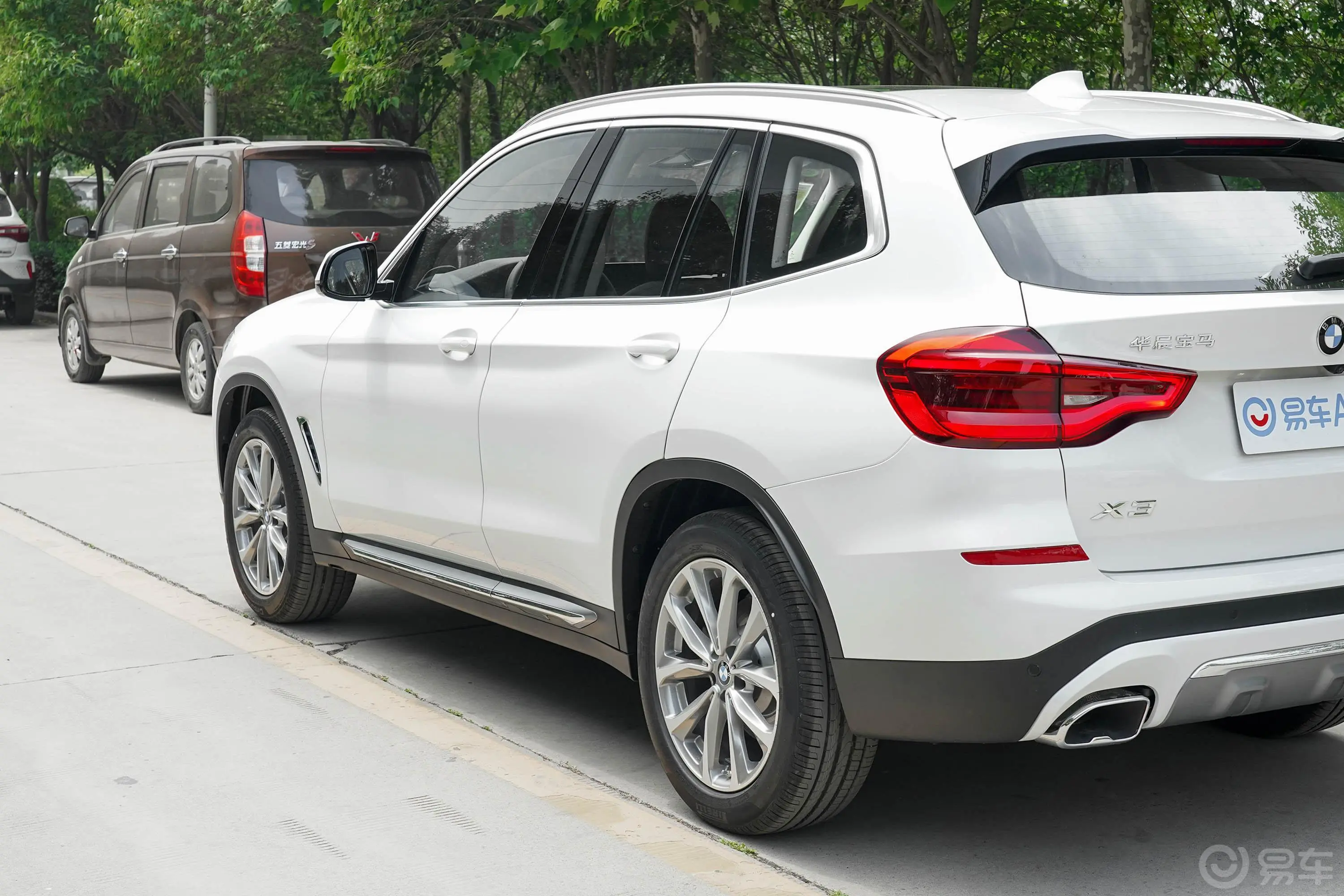 宝马X3改款 xDrive 25i 豪华套装外观