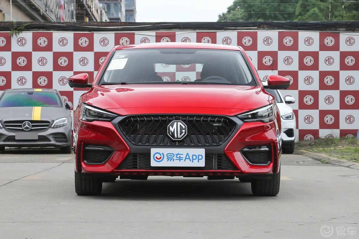 MG61.5T 双离合 领潮智装版正前水平