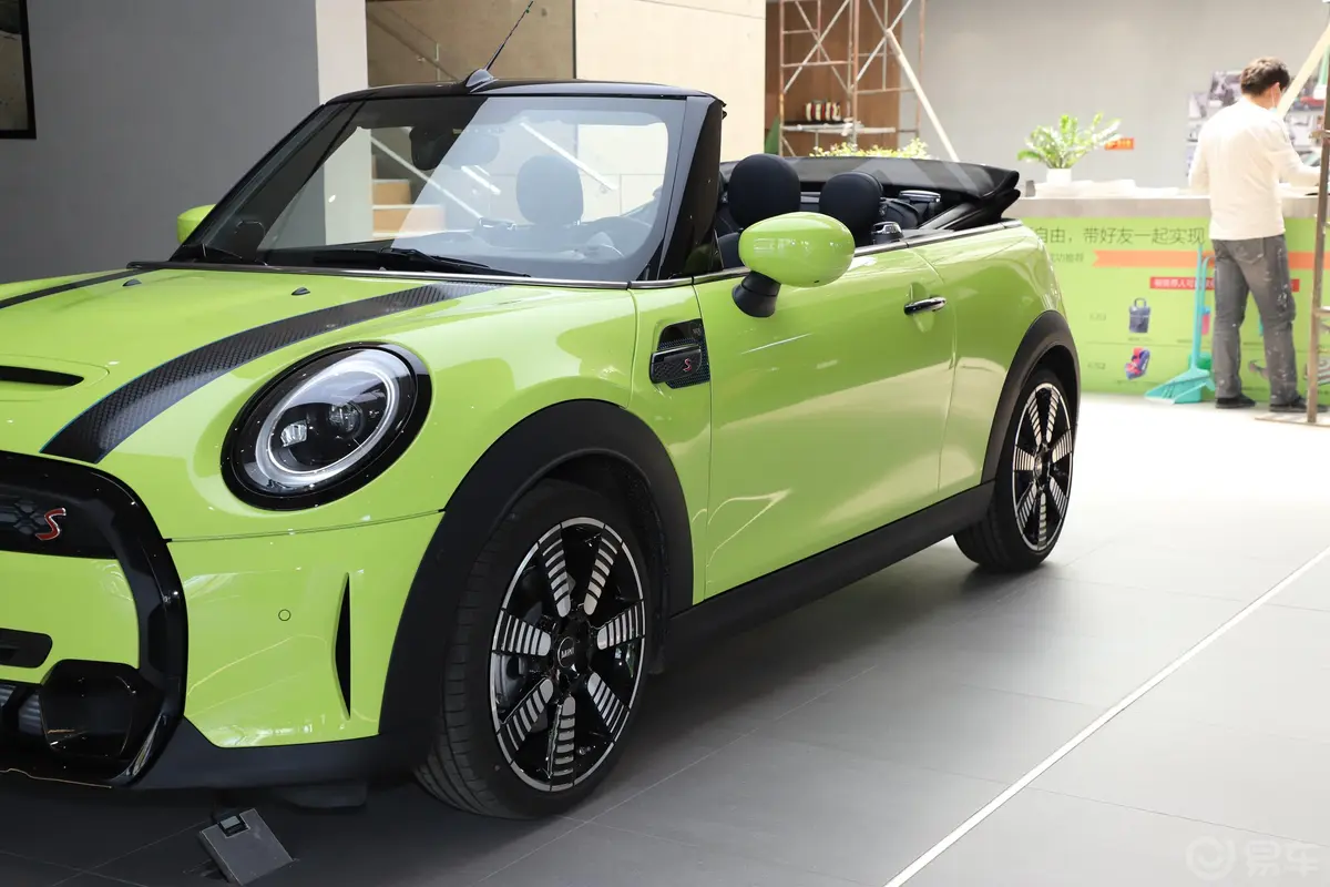 MINI CABRIO2.0T COOPER S CABRIO 艺术家外观