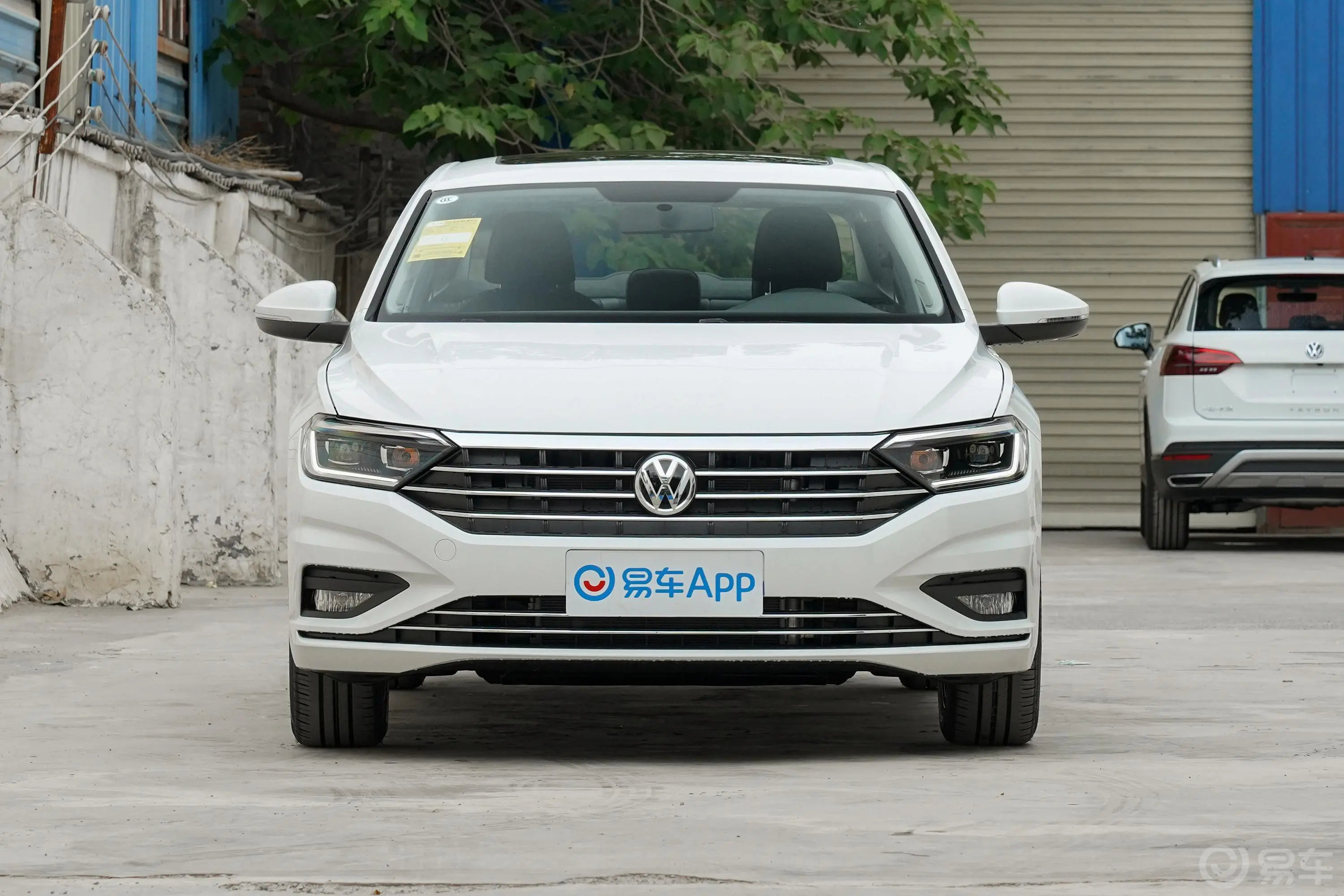 速腾280TSI 双离合 30周年纪念版正前水平