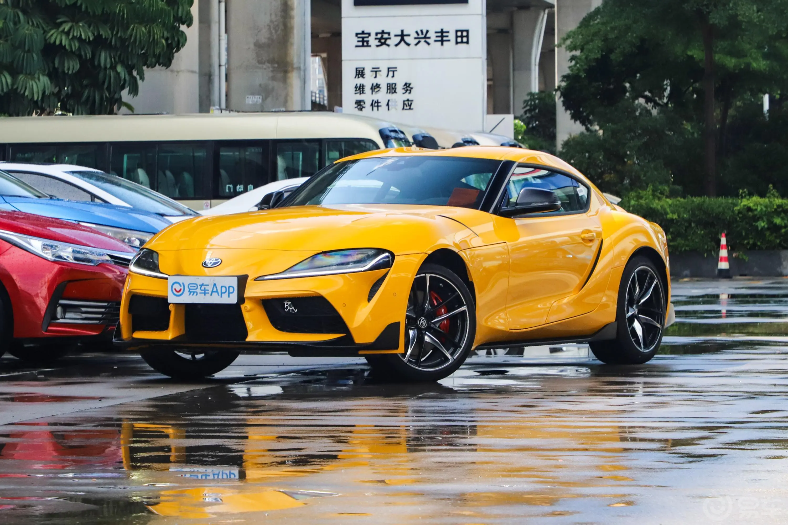 SUPRAGR SUPRA 3.0T 标准型侧前45度车头向左水平