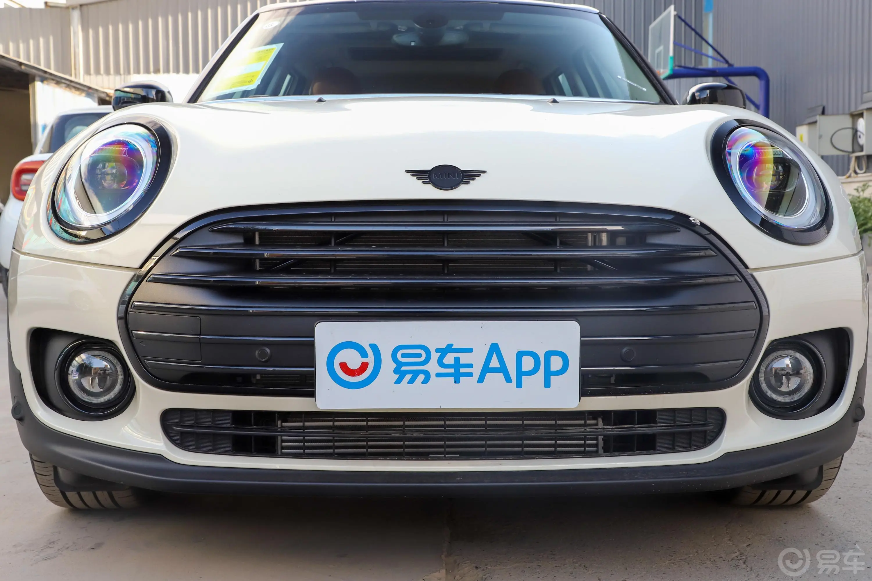 MINI CLUBMAN1.5T COOPER 鉴赏家外观