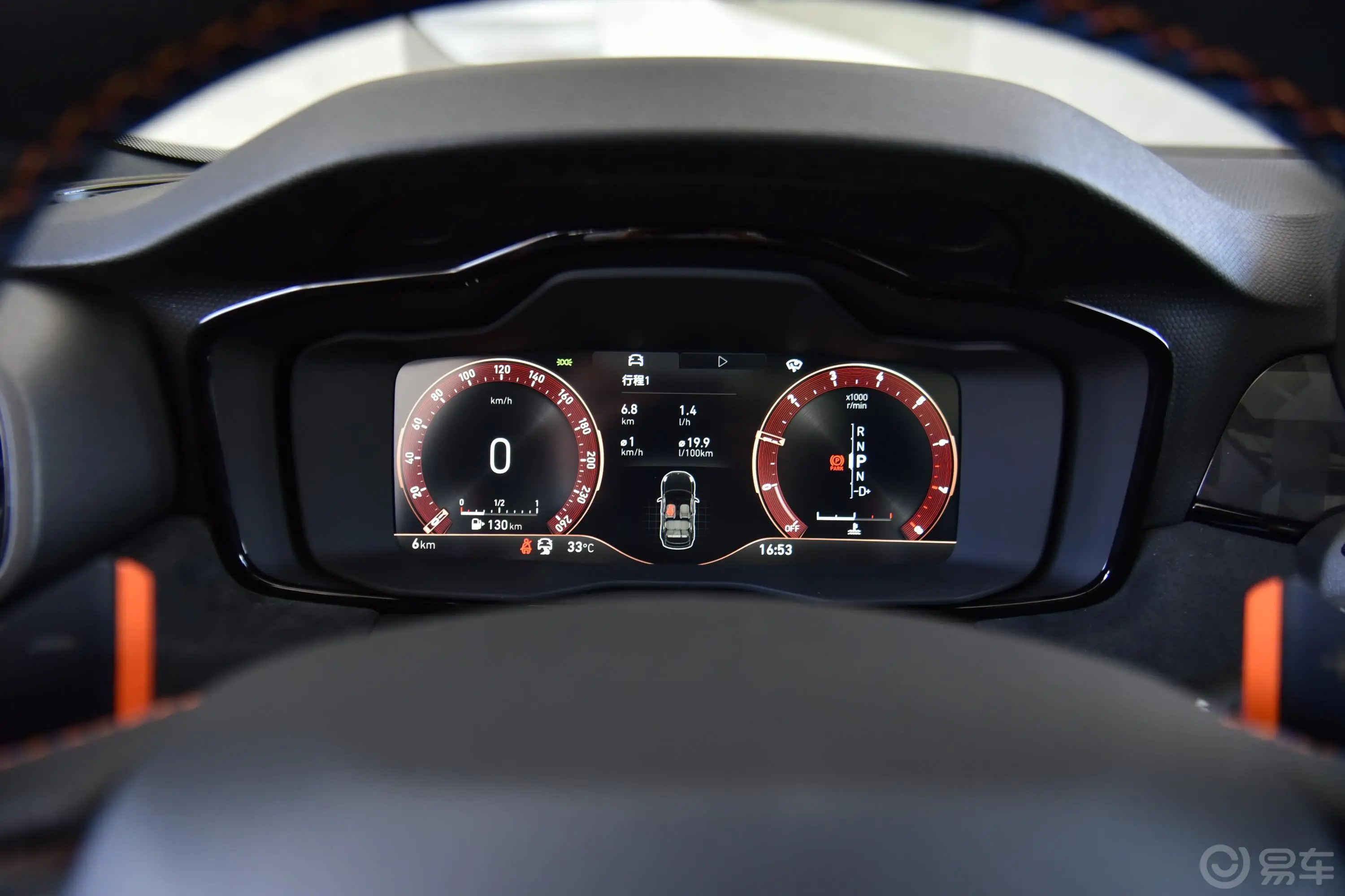领克02 Hatchback2.0TD 自动Halo驾控套件版仪表盘