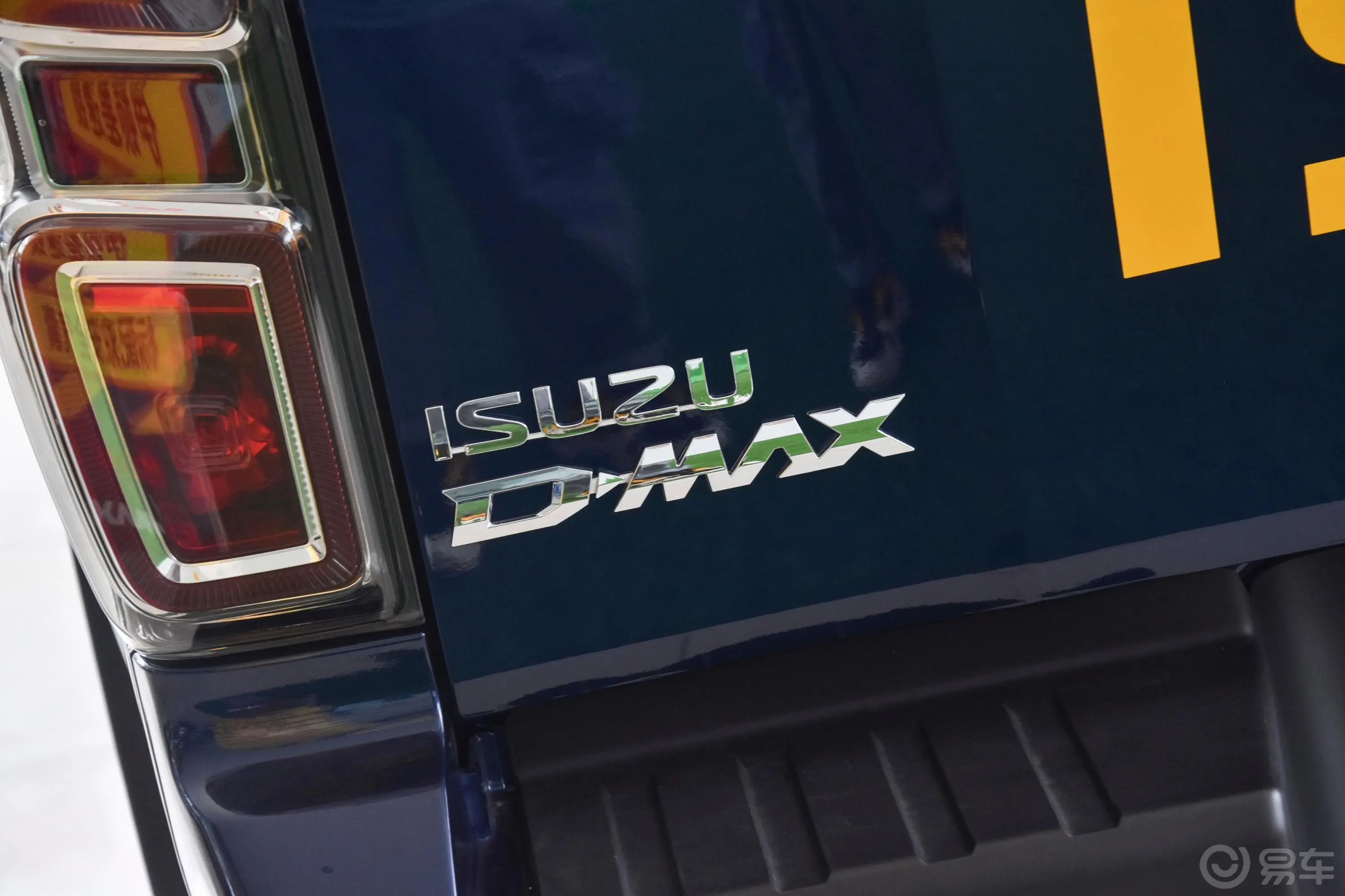 D-MAX1.9T 手动四驱Global劲动型外观细节