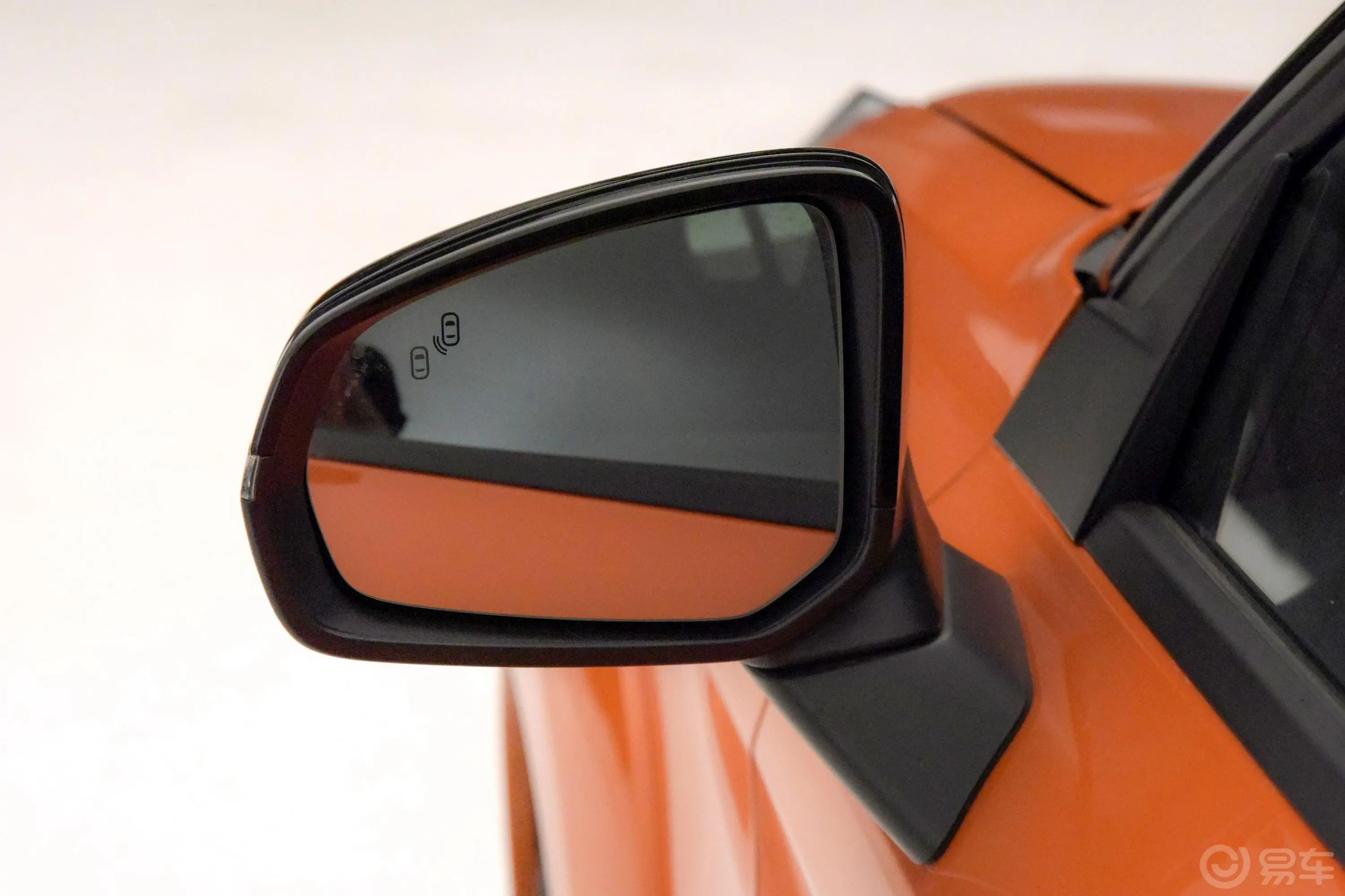 领克02 Hatchback2.0TD 自动Halo驾控套件版后视镜镜面