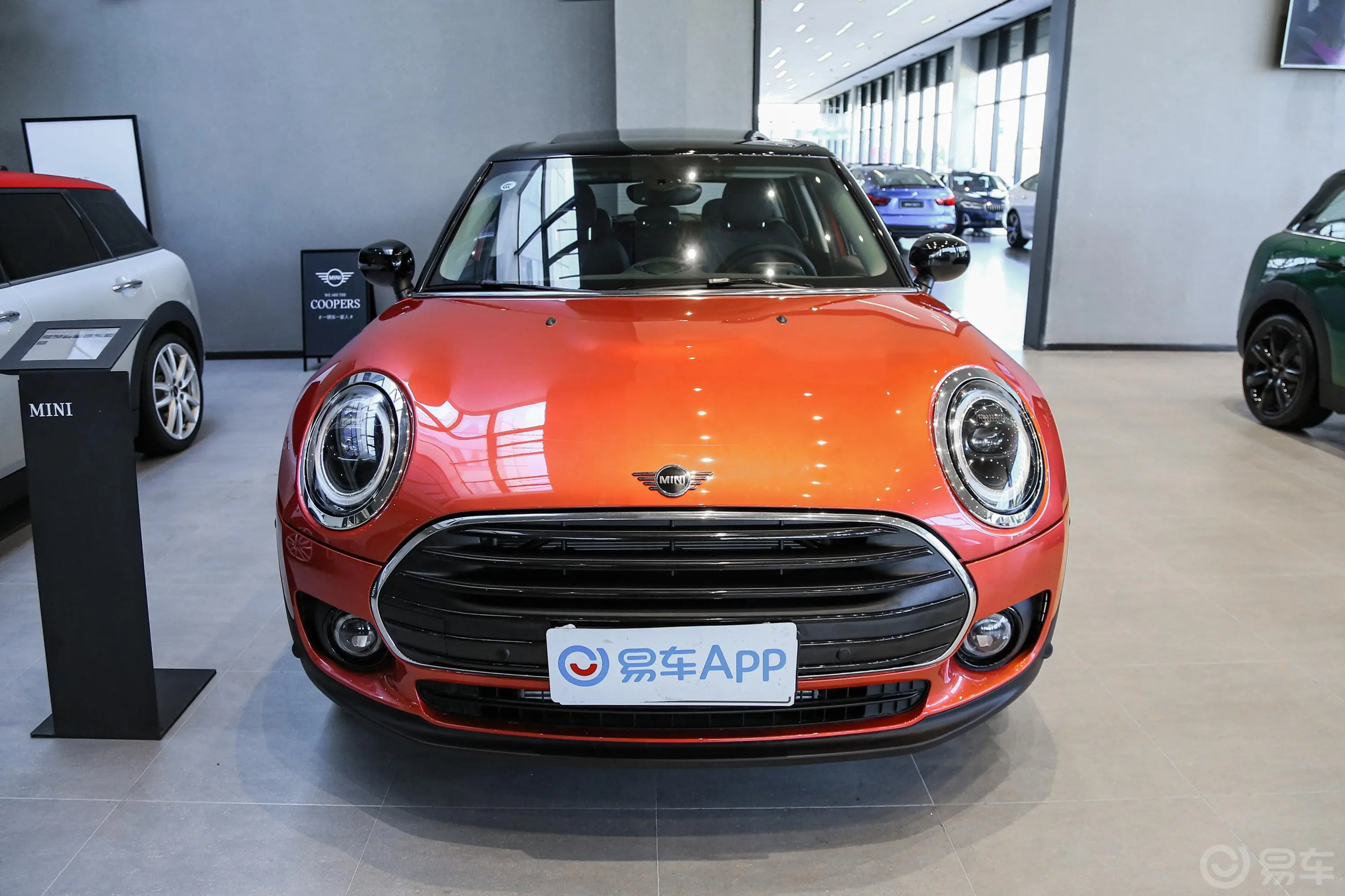 MINI CLUBMAN1.5T COOPER正前水平