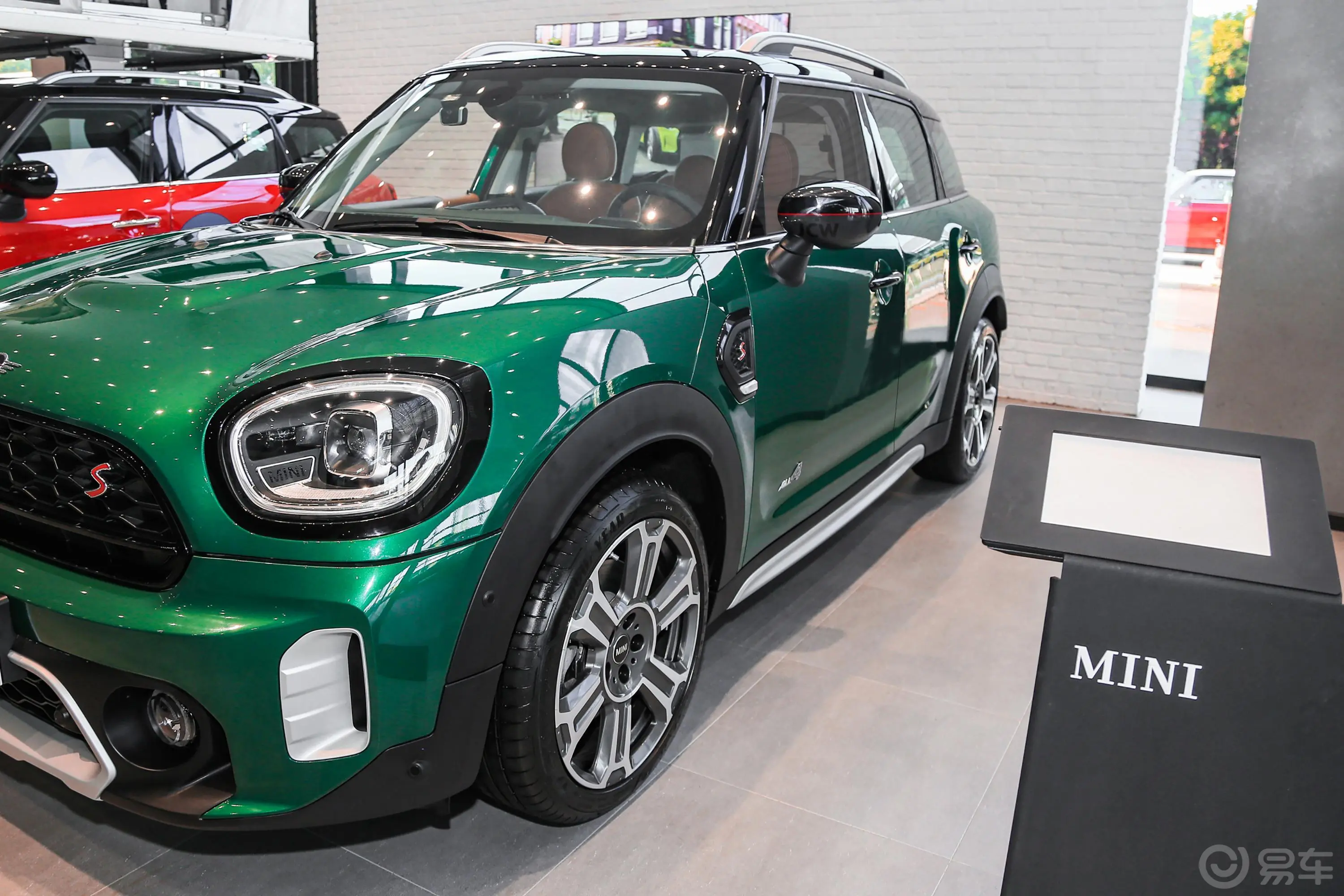 MINI COUNTRYMAN2.0T COOPER S ALL4外观