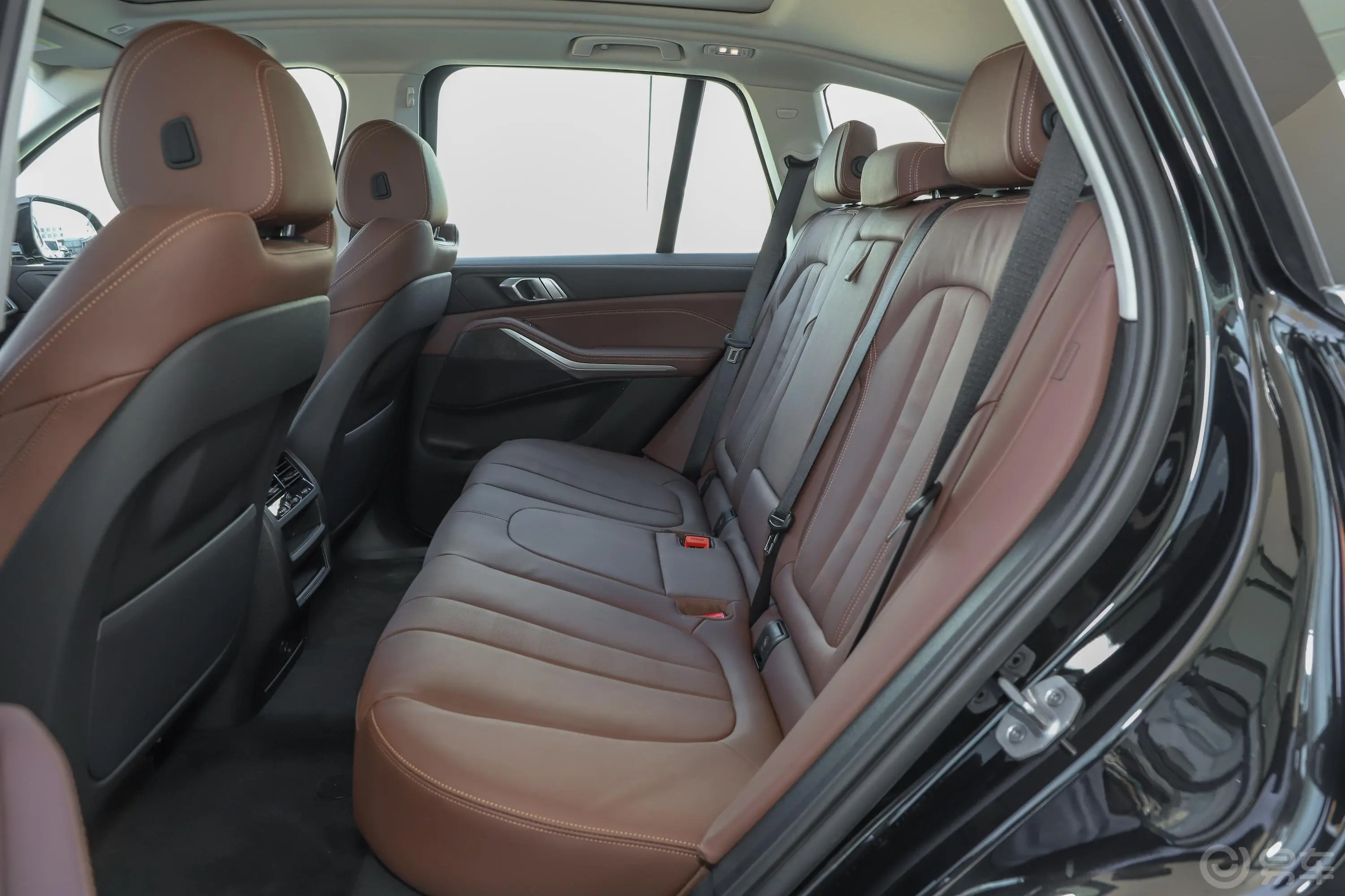 宝马X5(进口)改款 xDrive30i M运动套装后排座椅