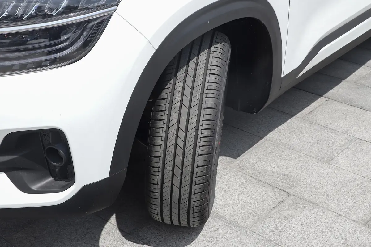 KX3傲跑1.5L CVT 潮流版动力底盘