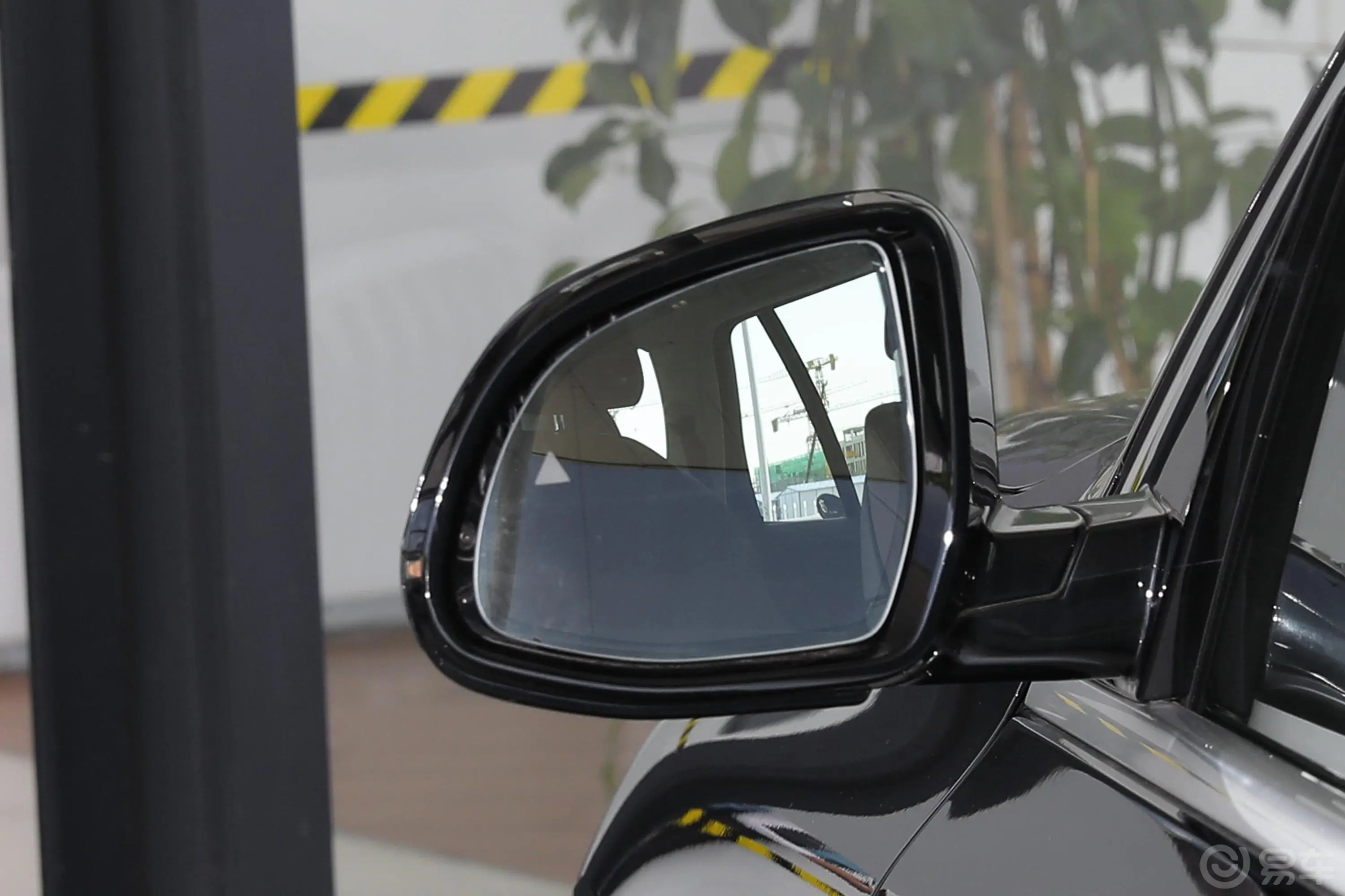 宝马X5(进口)改款 xDrive40i 尊享型 M运动套装后视镜镜面