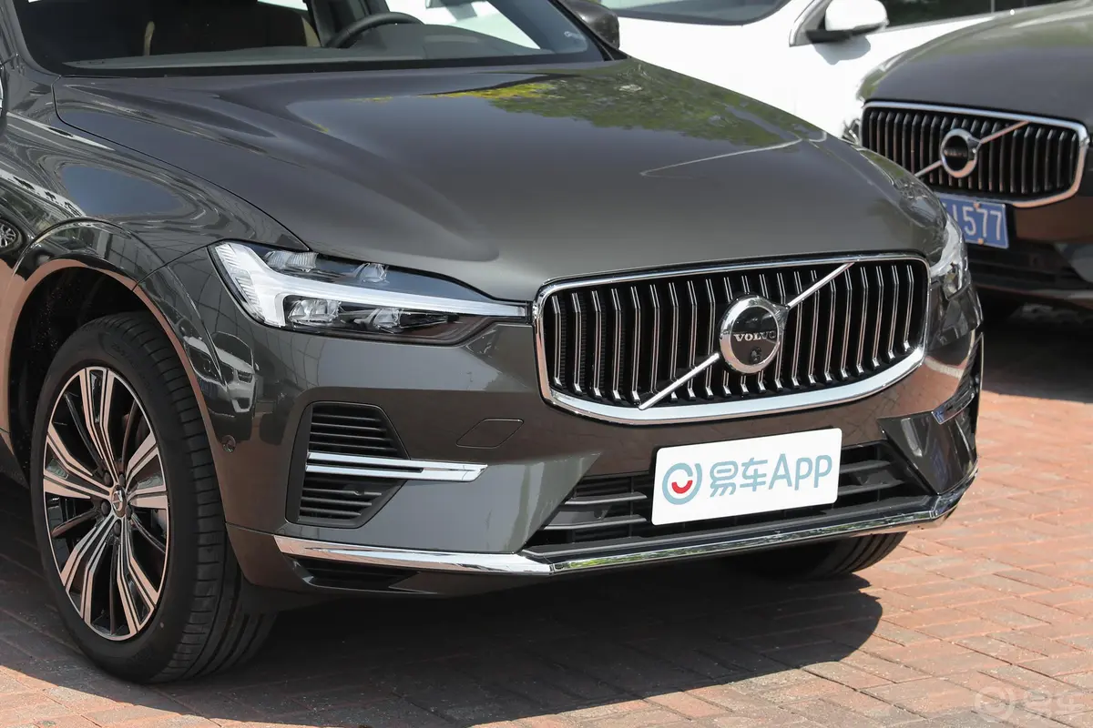 沃尔沃XC60新能源T8 智远豪华版外观