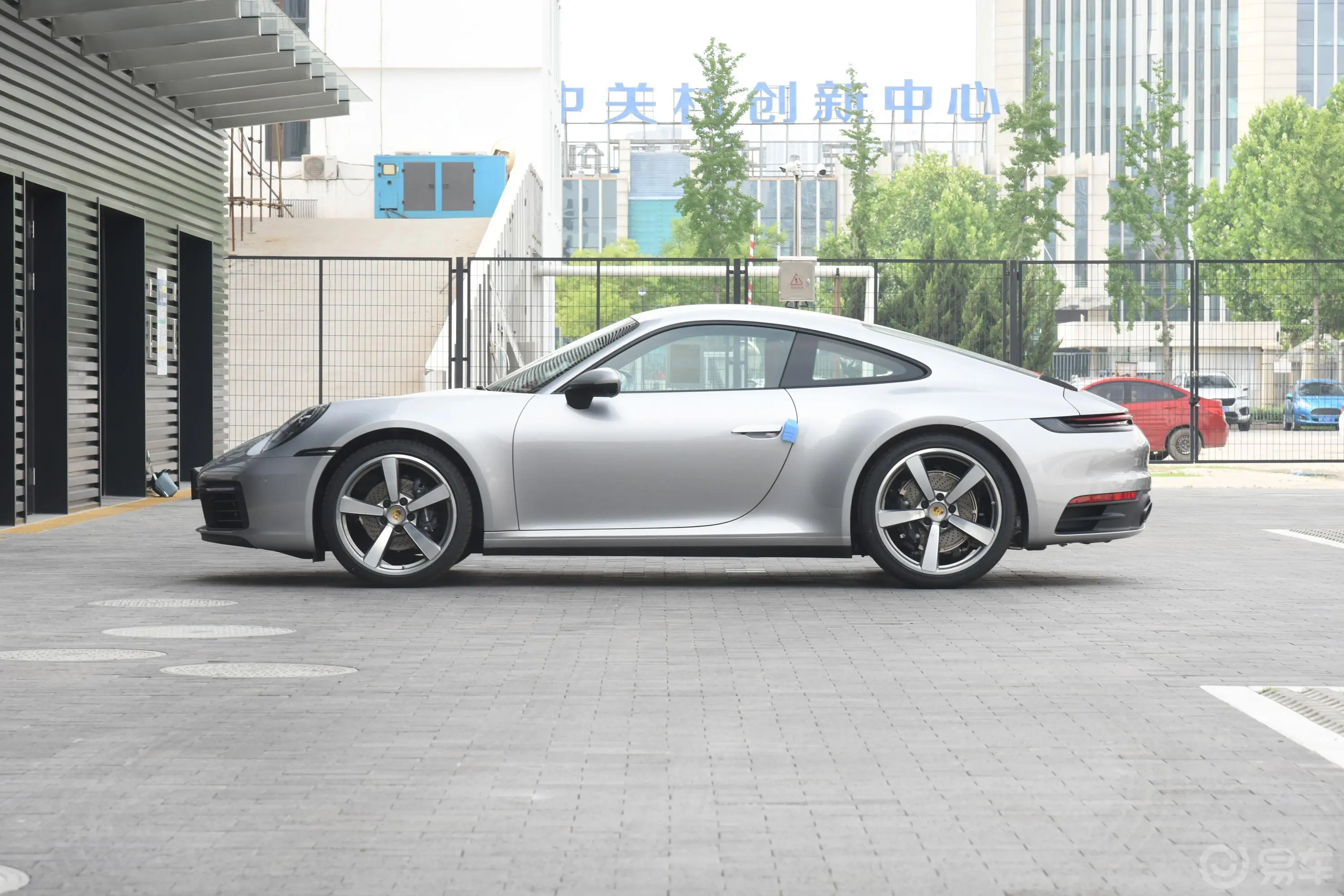 保时捷911Carrera 3.0T外观